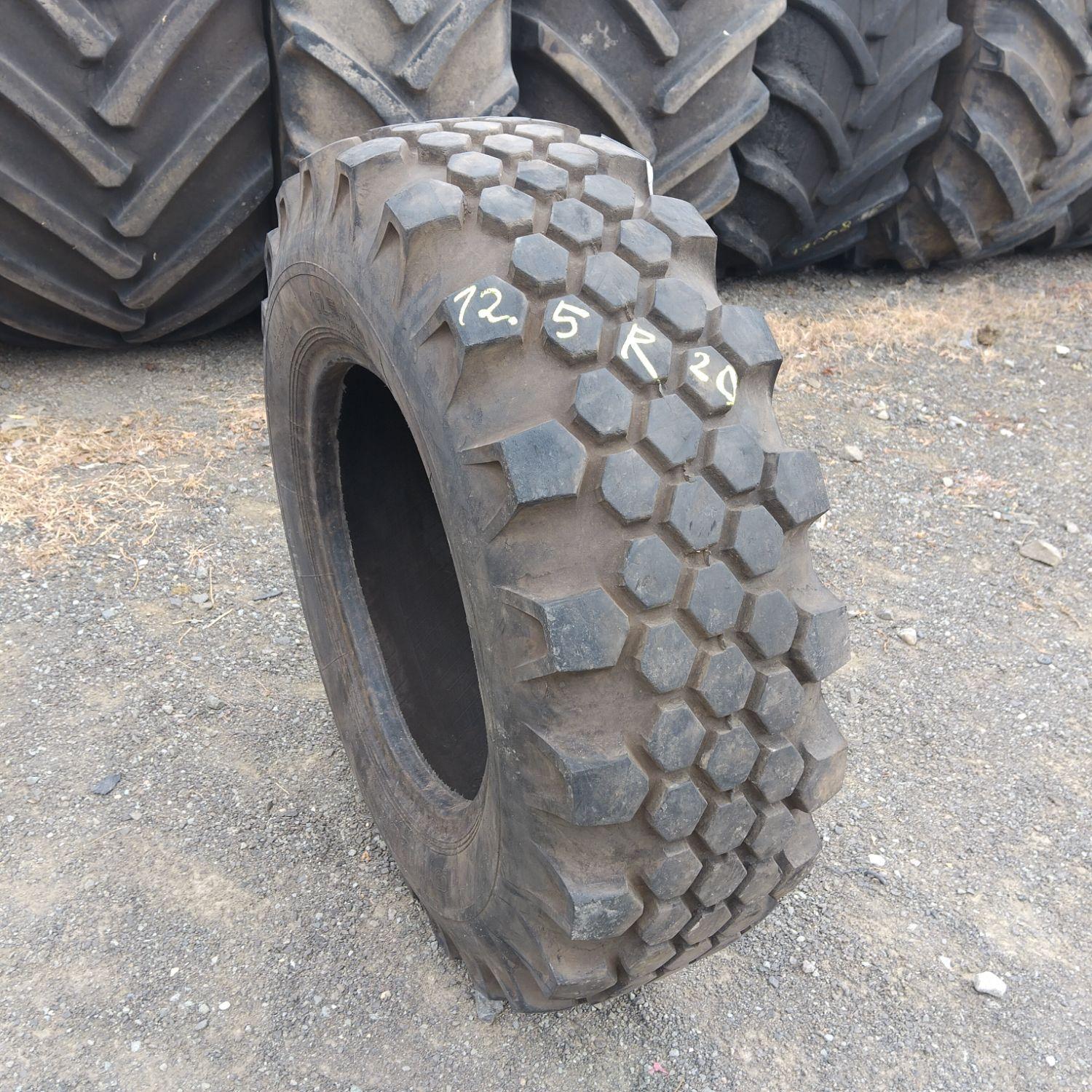  Cauciucuri 12.5-20 (335/80R20) Pneumat