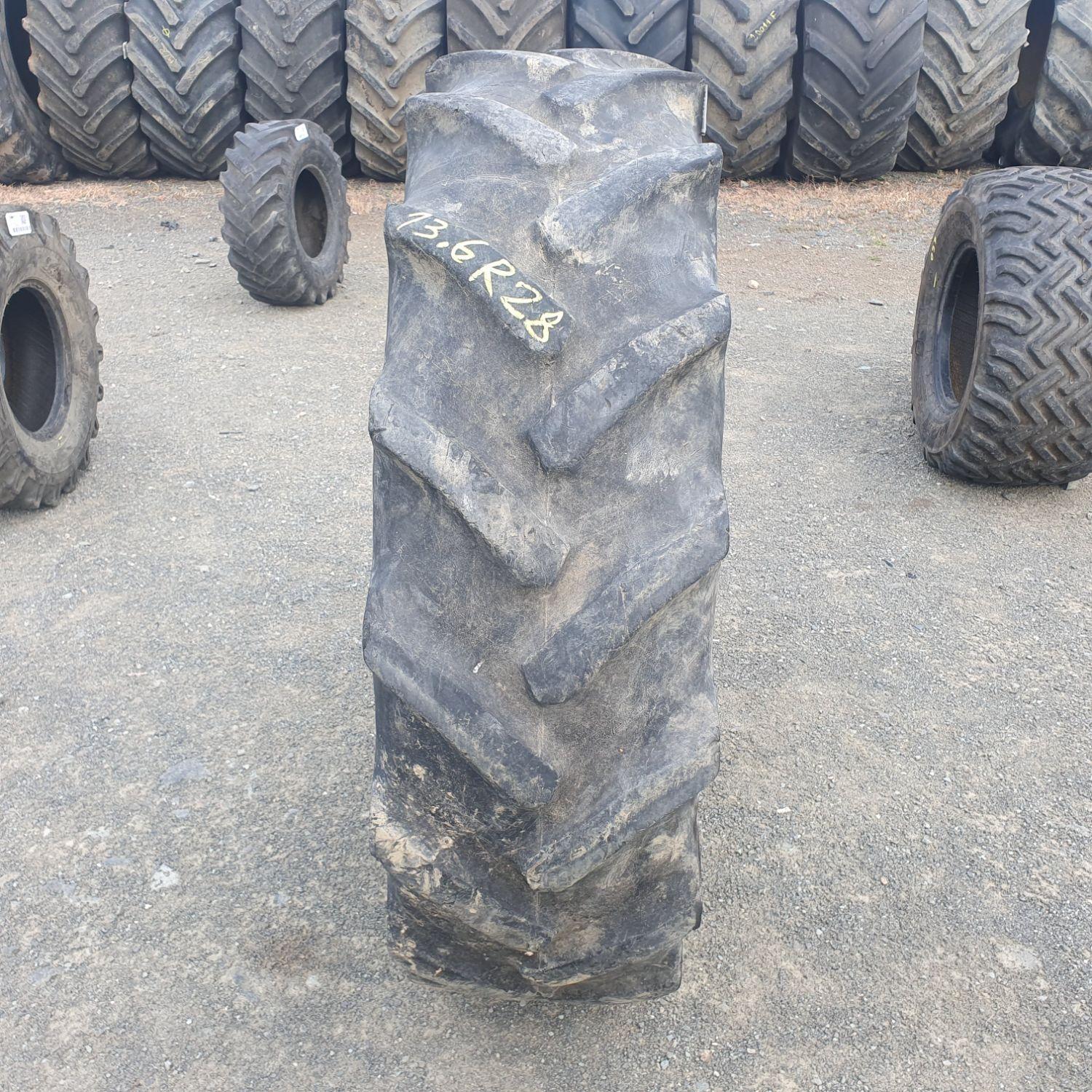  Cauciucuri 13.6R28 (340/85R28) Goodyear