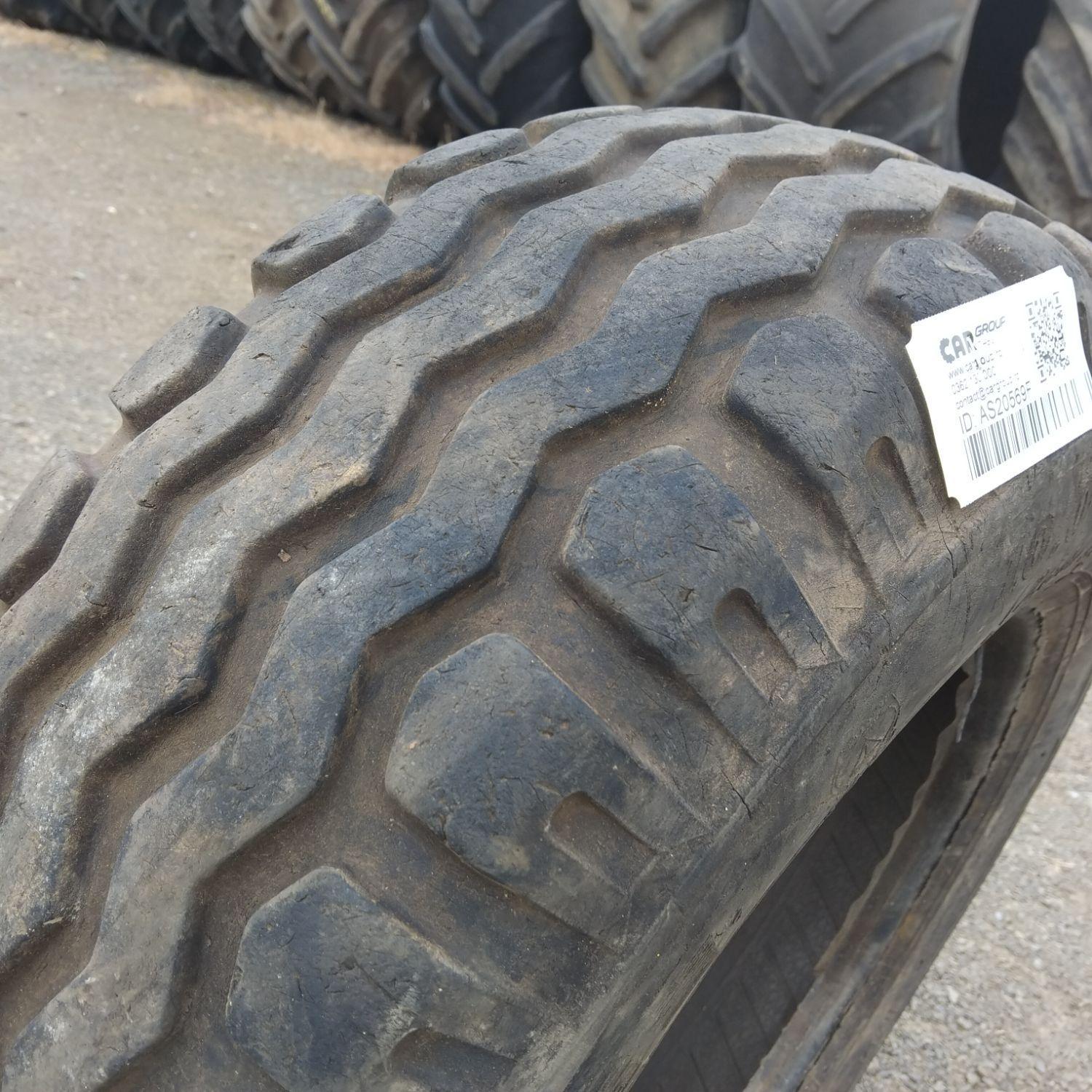  Cauciucuri 10.0/75-15.3 (260/70R15.3) Implement