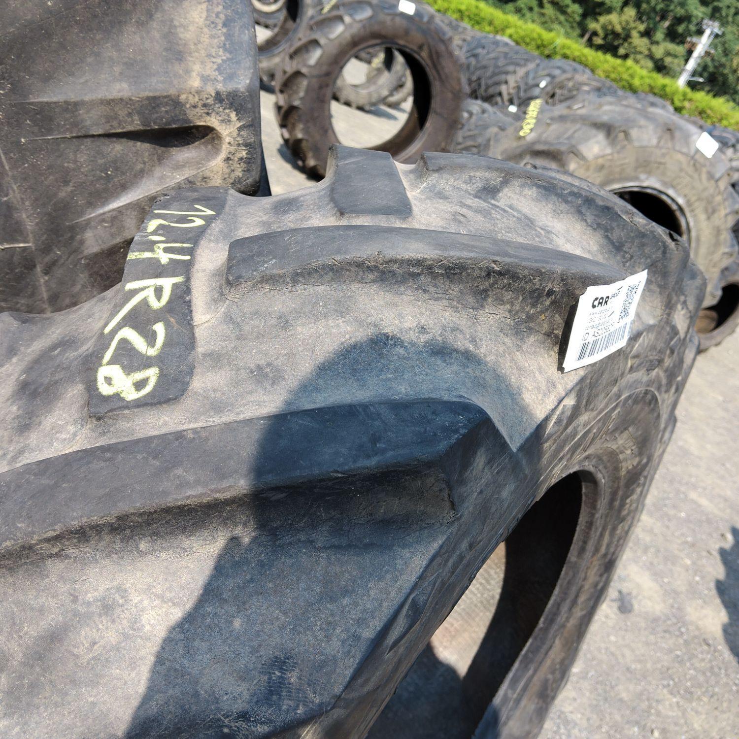  Cauciucuri 12.4-28 (320/85R28) Goodyear