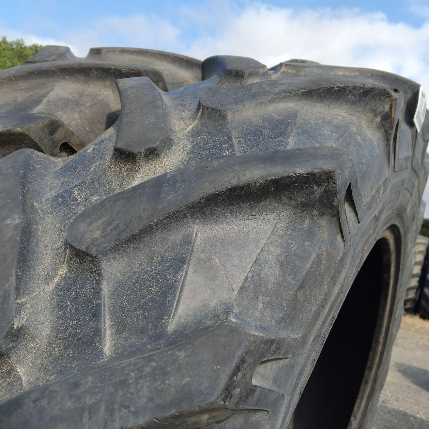  Cauciucuri 13.6R36 (340/85R36) Pirelli