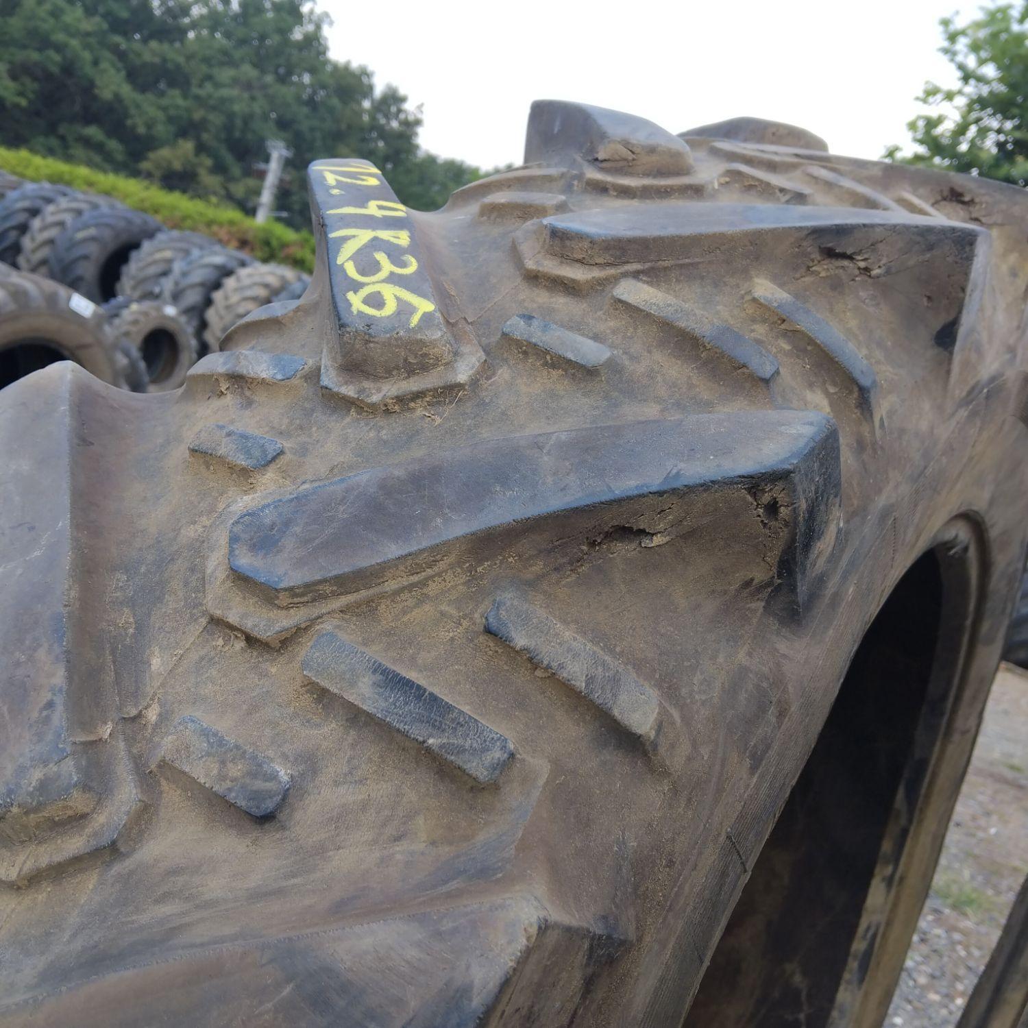  Cauciucuri 12.4R36 (320/85R36) Semperit
