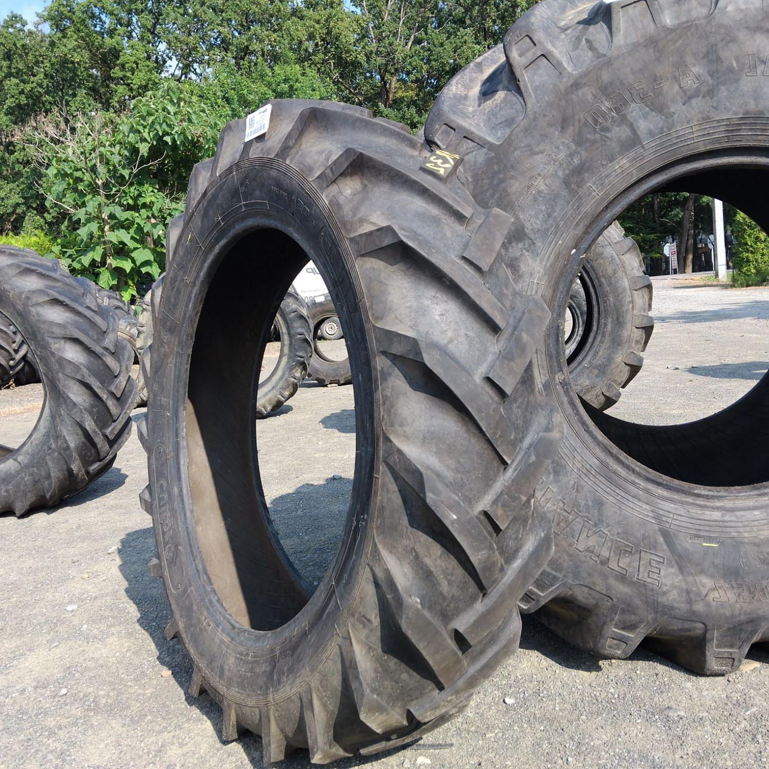  Cauciucuri 12.4-32 (320/85R32) Cultor