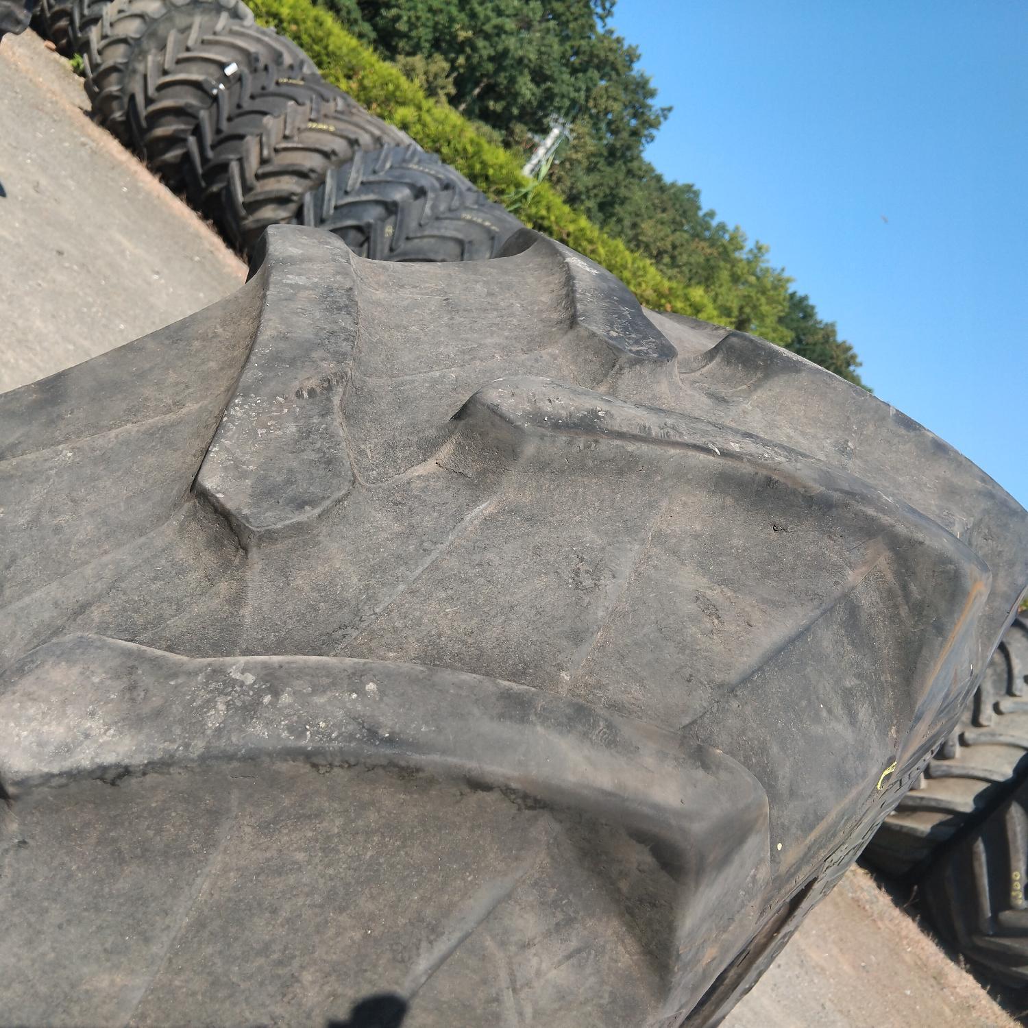  Cauciucuri 420/85R24 (16.9R24) Trelleborg