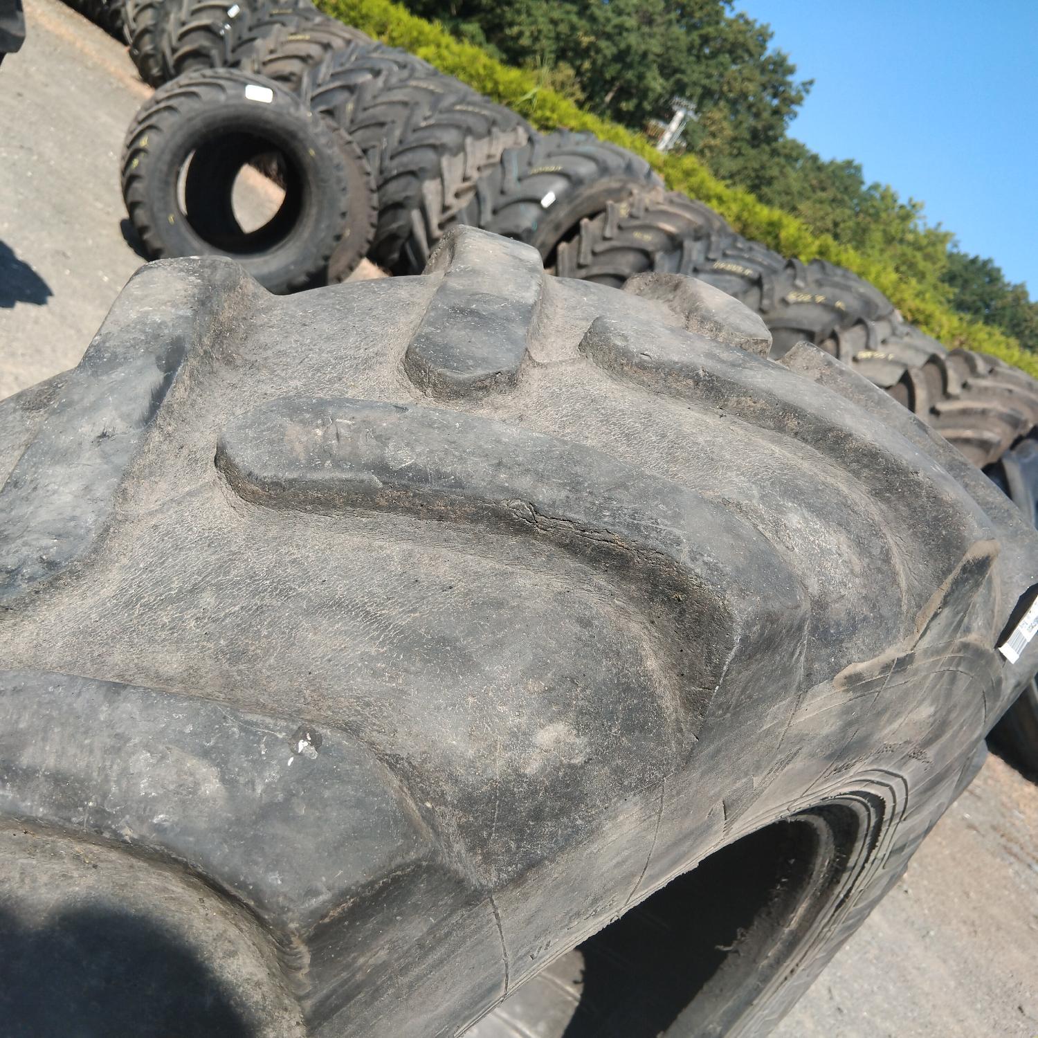  Cauciucuri 360/70R24  Voltyre
