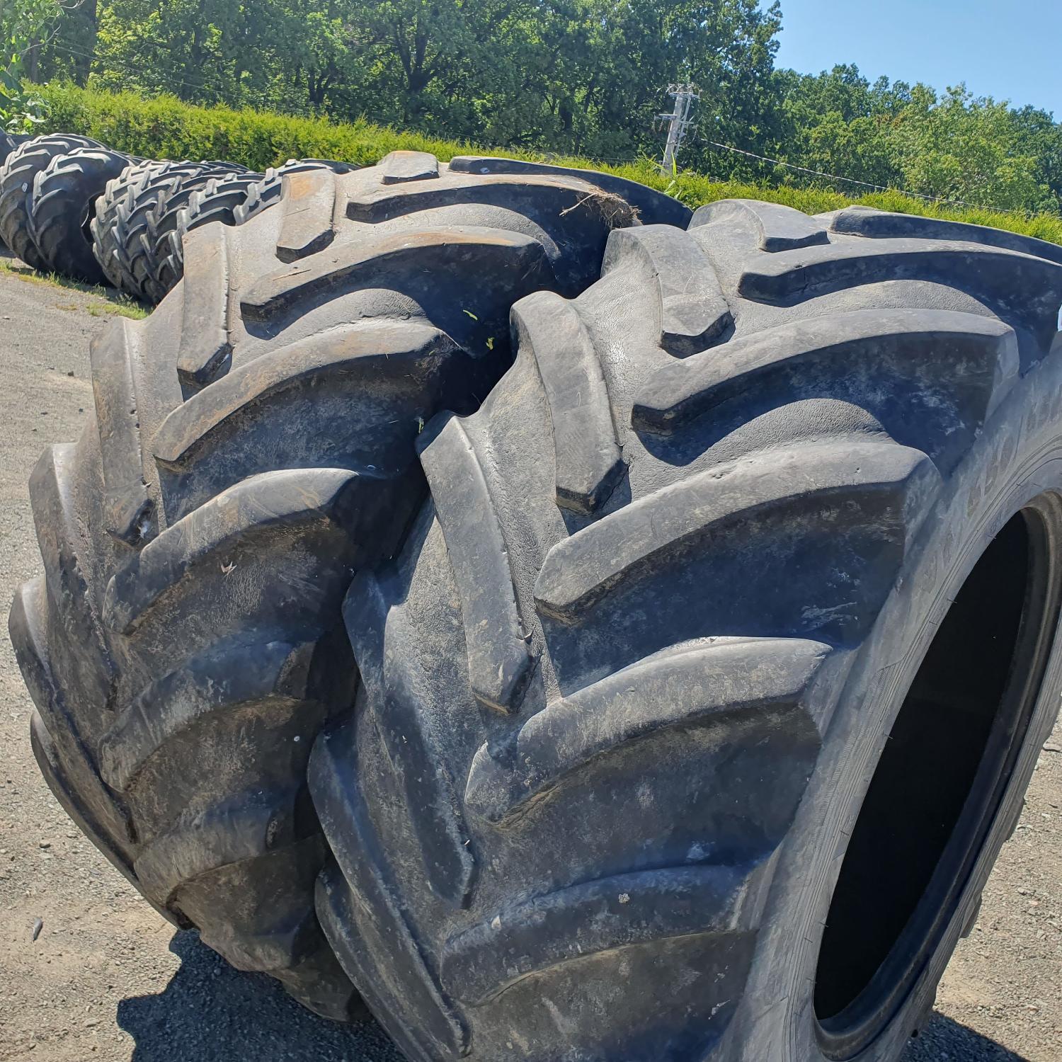  Cauciucuri 650/75R34  Vredestein