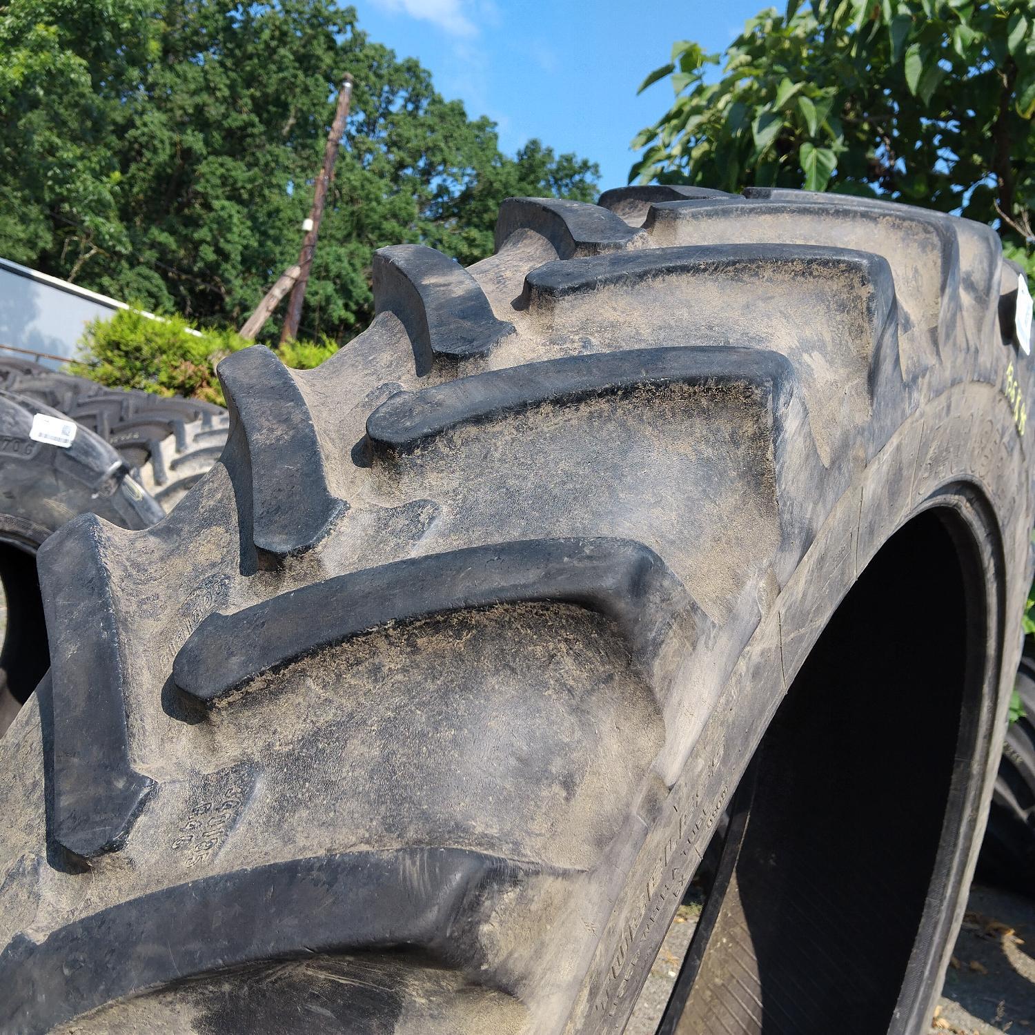  Cauciucuri 340/85R46  Michelin