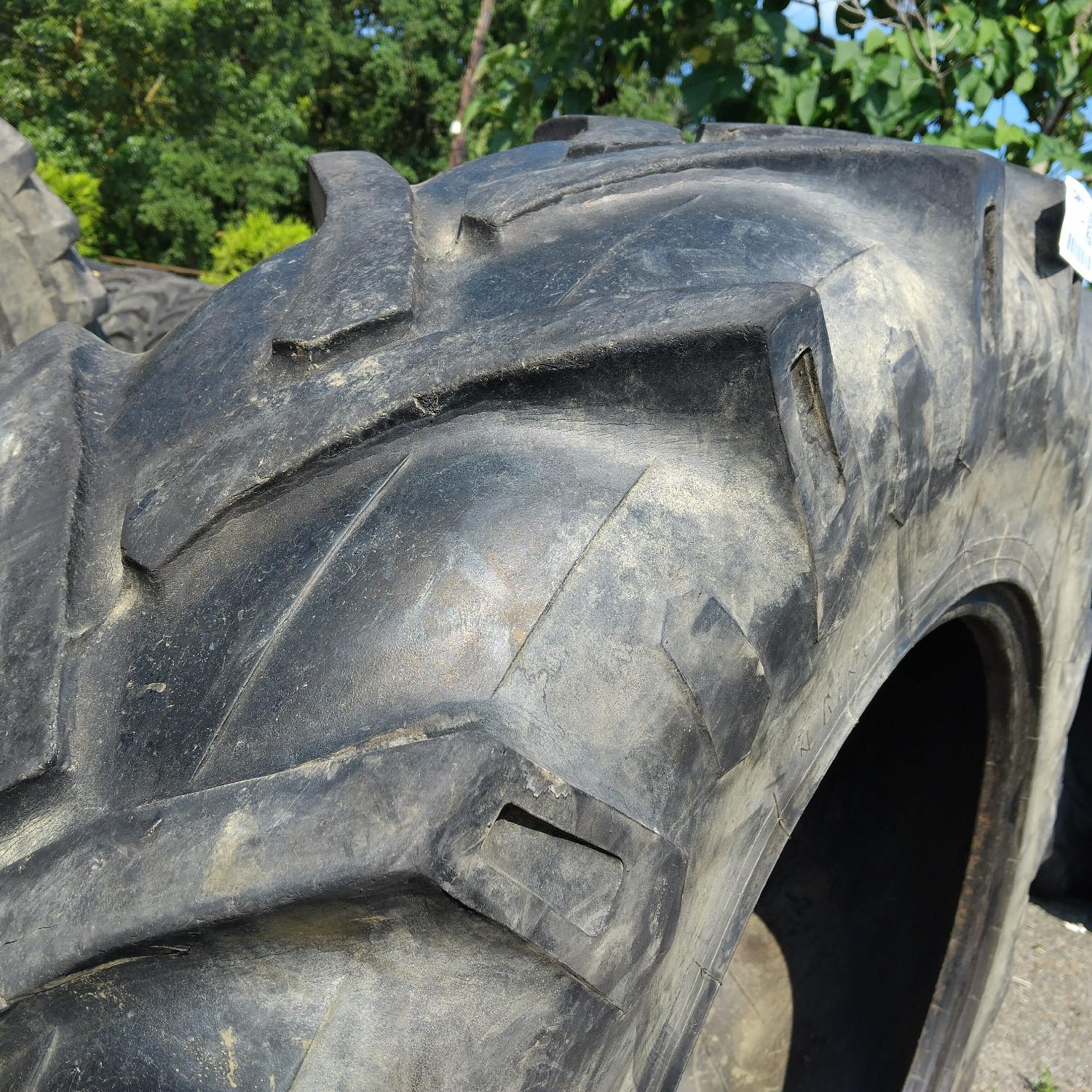  Cauciucuri 16.9R30 (420/85R30) Pirelli