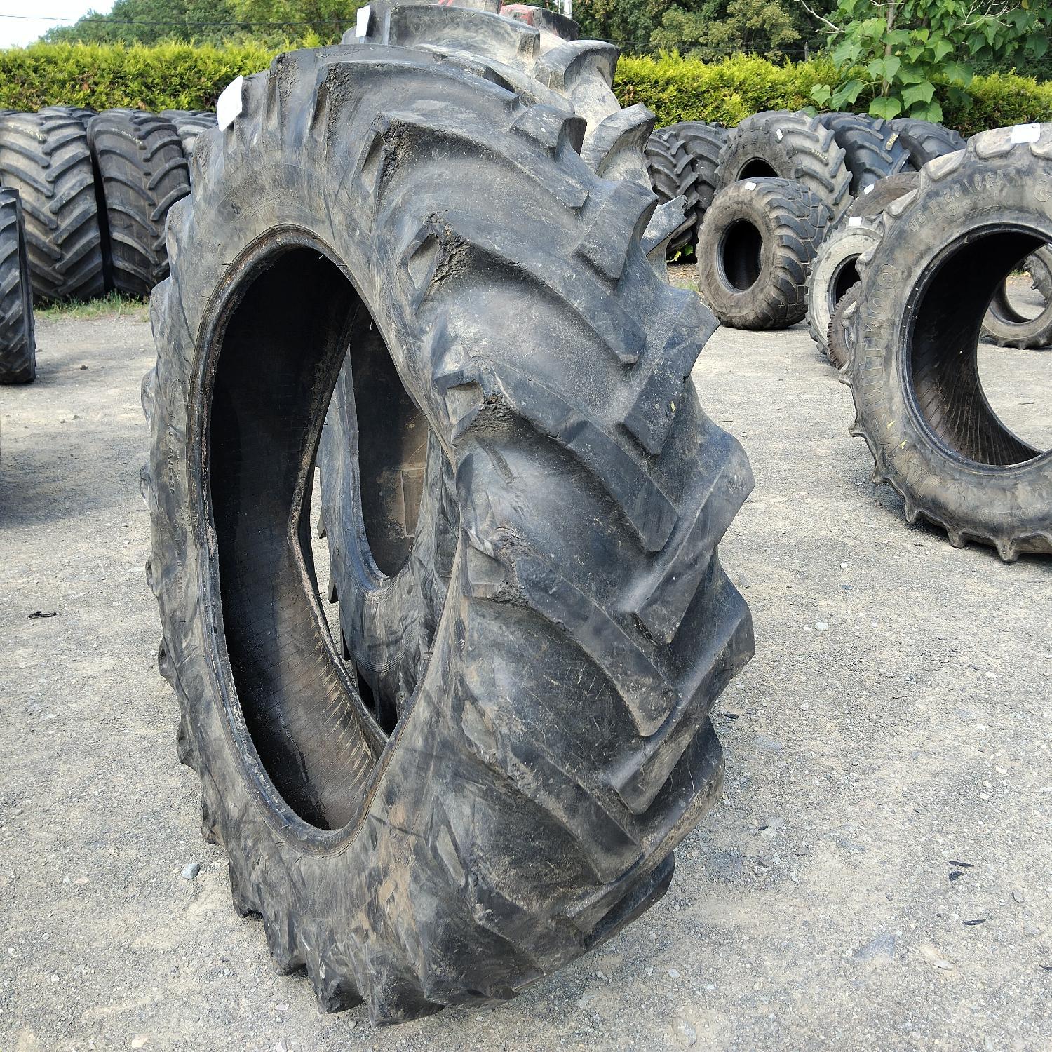  Cauciucuri 13.6-36 (340/85R36) Lassa