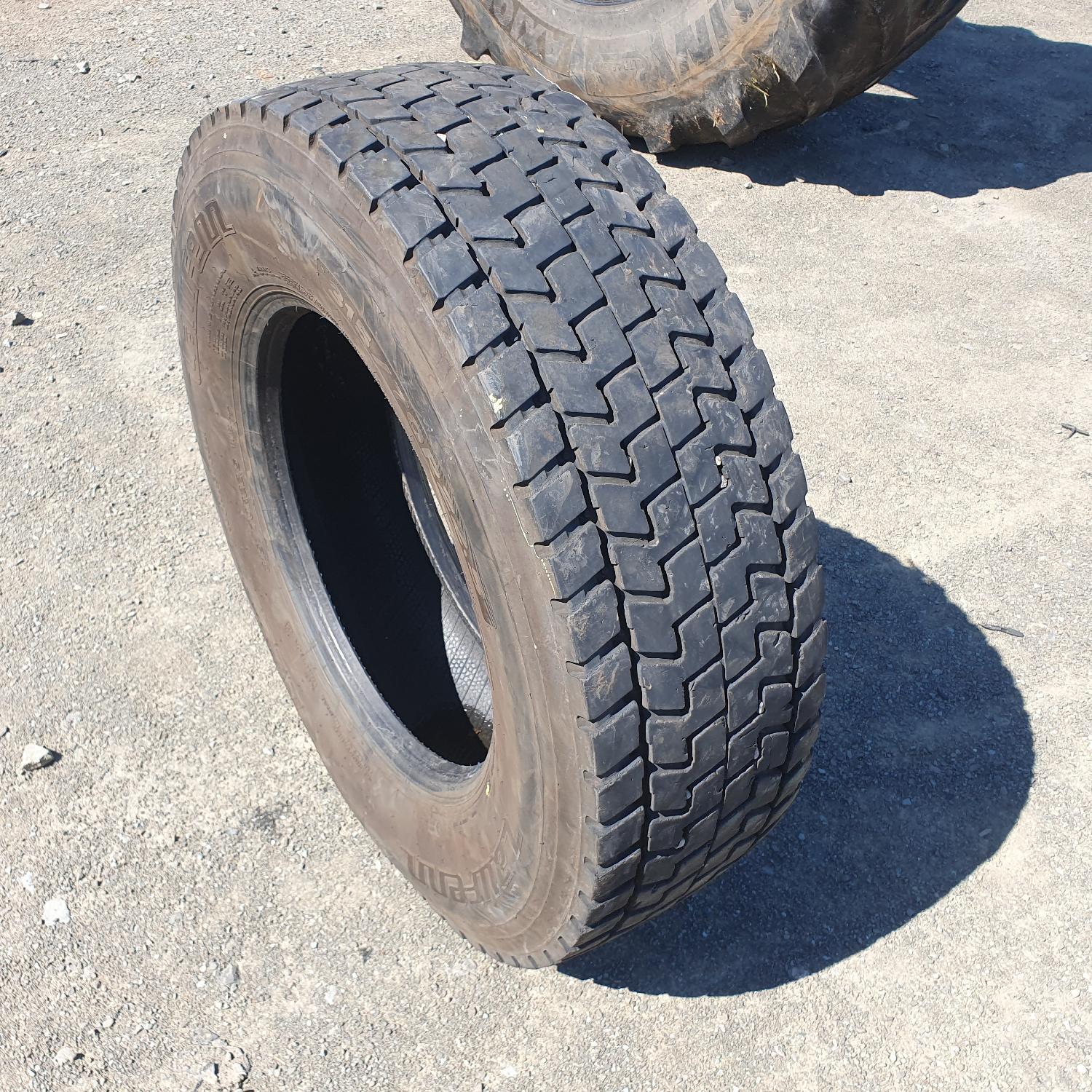  Cauciucuri 315/70R22.5  Laufenn
