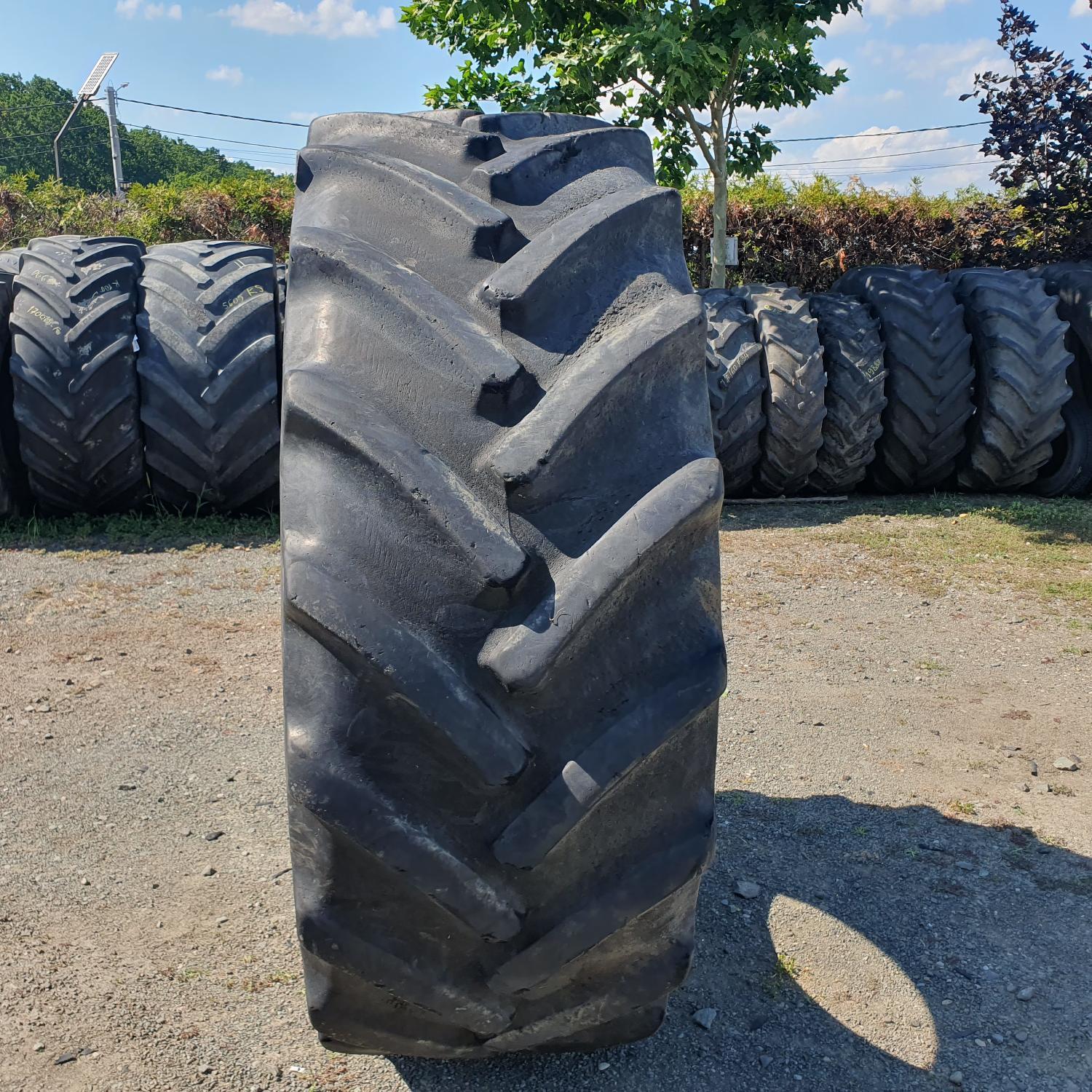  Cauciucuri 650/85R38  Continental