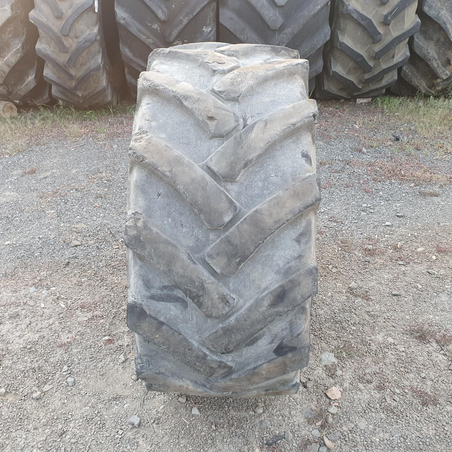  Cauciucuri 405/70-20 (16.0/70R20) Mitas