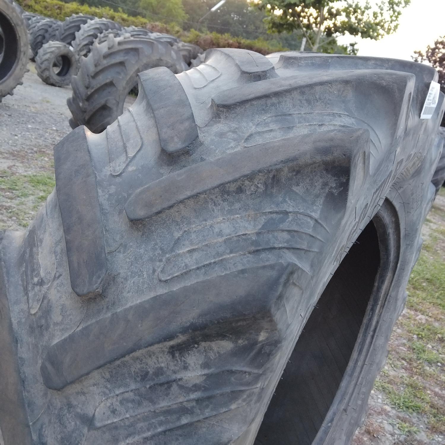  Cauciucuri 360/70R24  Taurus