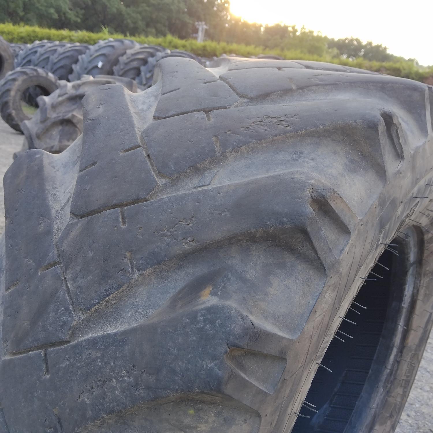  Cauciucuri 405/70-20 (16.0/70R20) Mitas