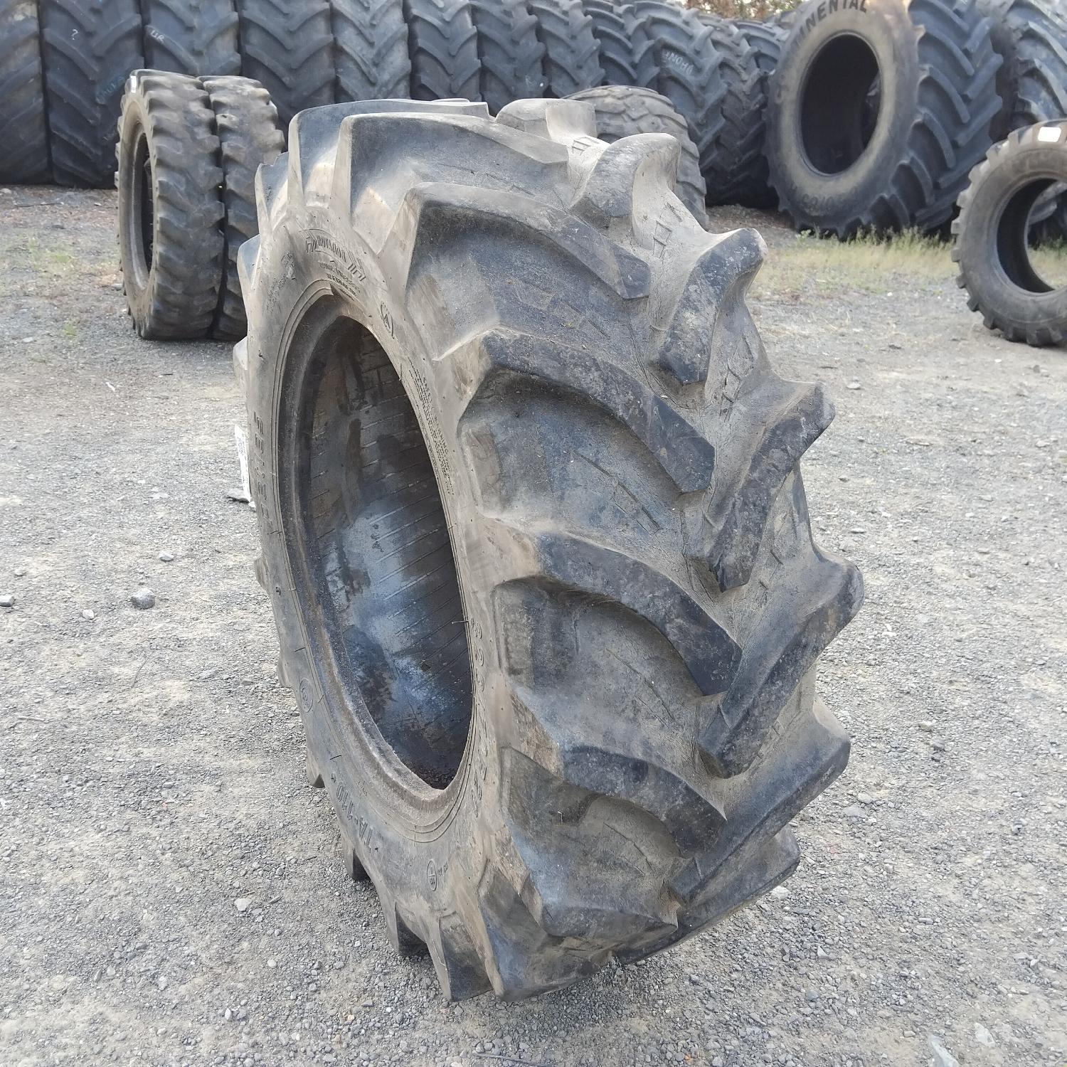  Cauciucuri 320/70R20  Petlas