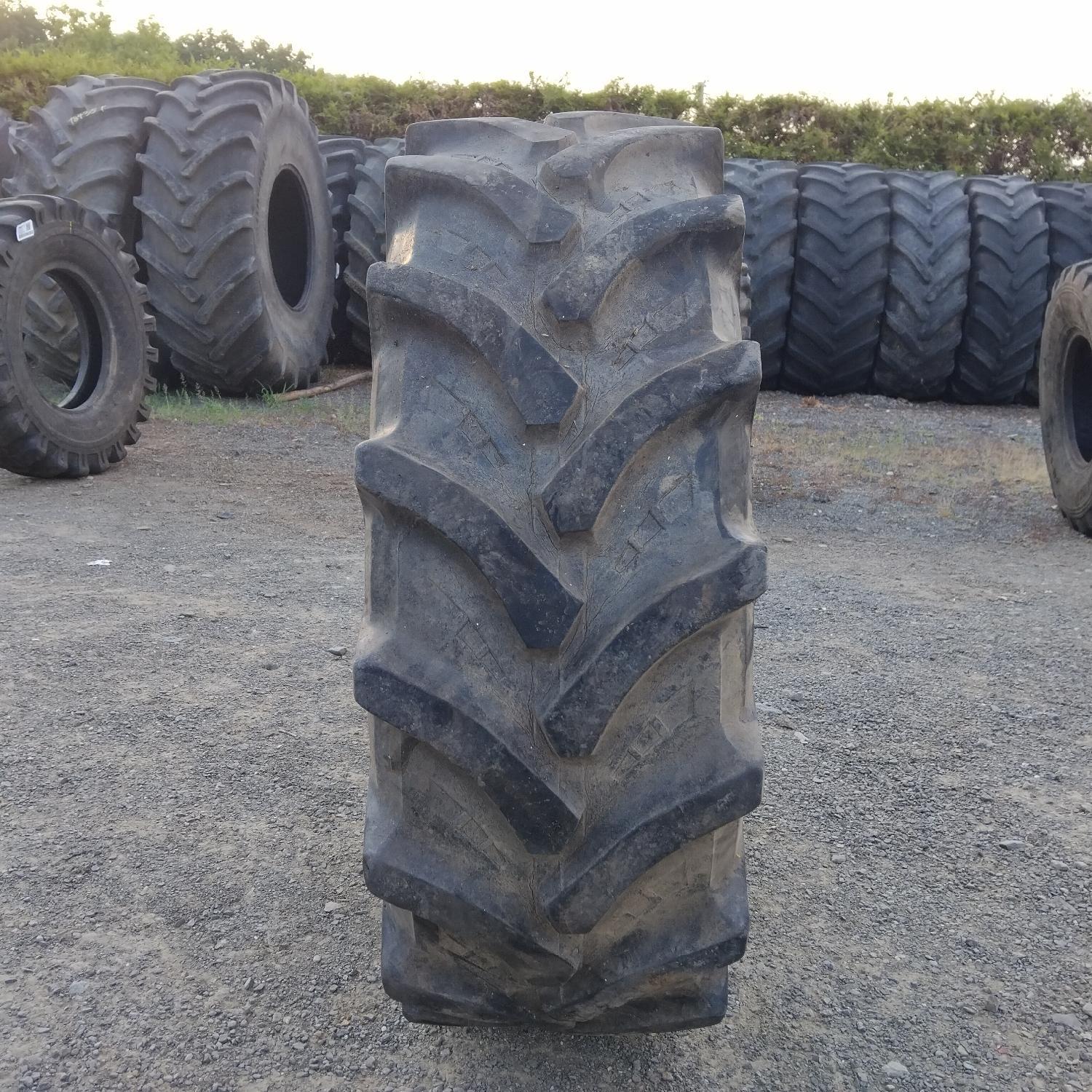  Cauciucuri 320/70R20  Petlas