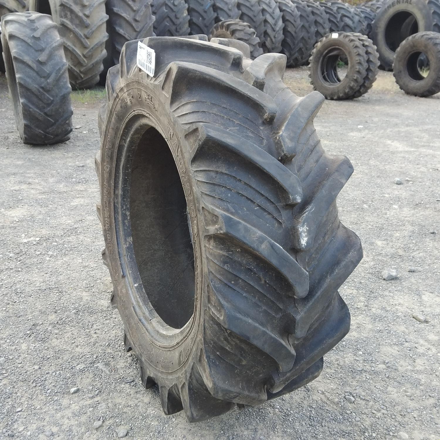  Cauciucuri 300/70R20  Taurus