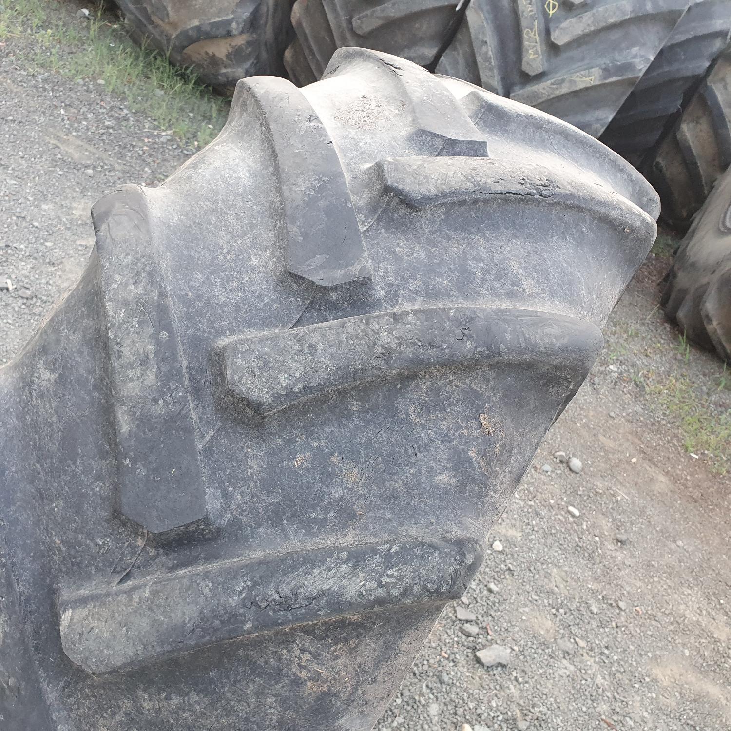  Cauciucuri 375/70R20  Continental
