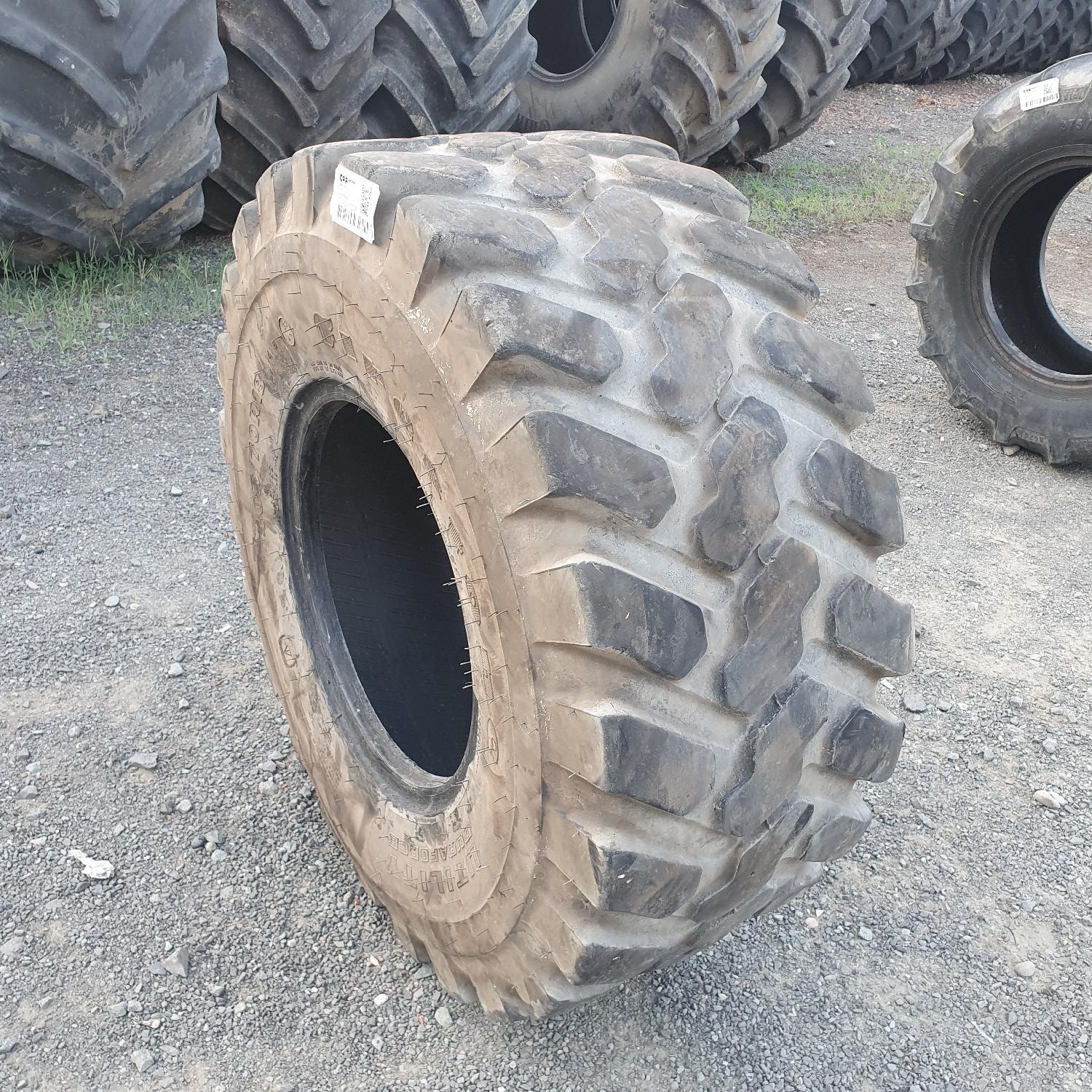  Cauciucuri 405/70R18  Firestone