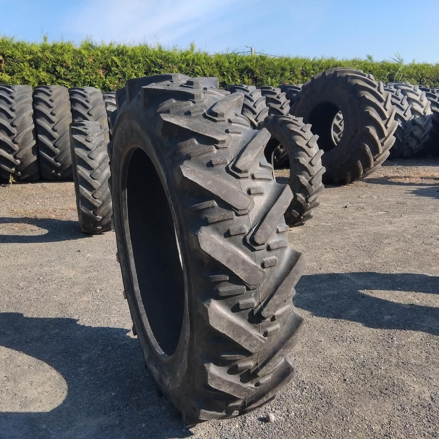  Cauciucuri 12.4R32 (320/85R32) Semperit