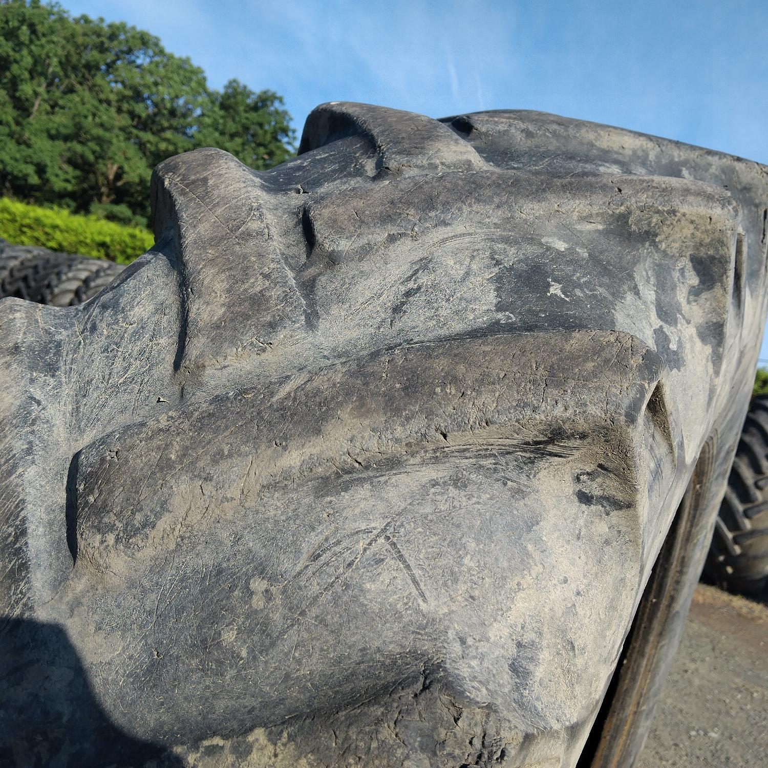  Cauciucuri 16.9-30 (420/85R30) Seha