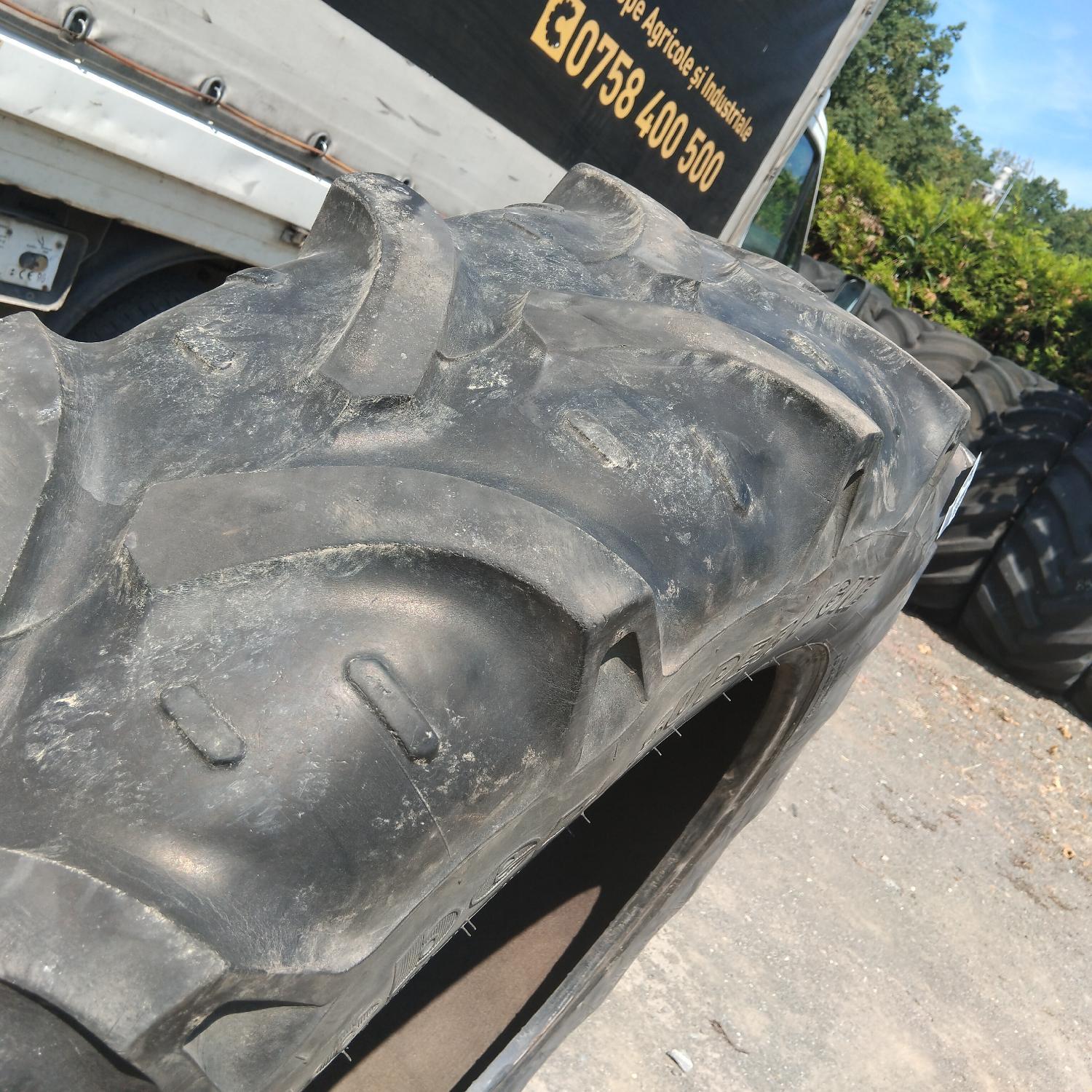  Cauciucuri 12.4R32 (320/85R32) Kleber