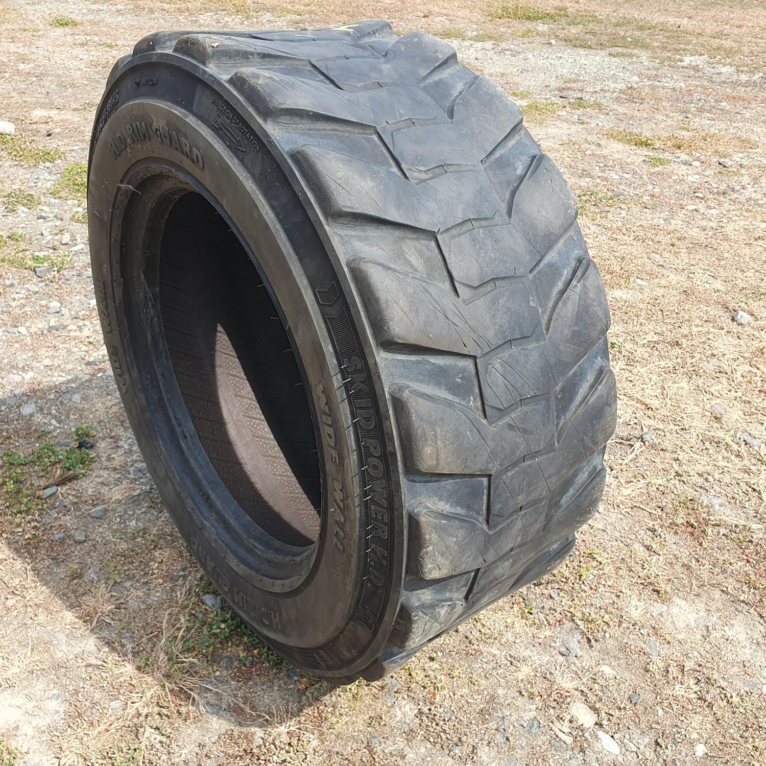  Cauciucuri 10-16.5  Bkt