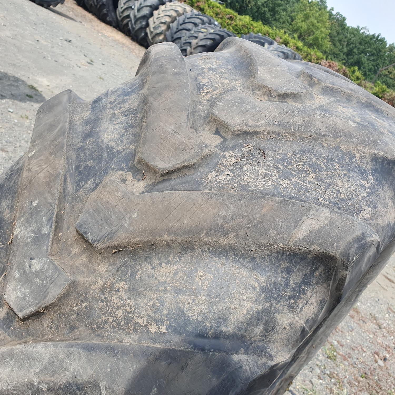  Cauciucuri 460/70R24 (17.5R24) Michelin