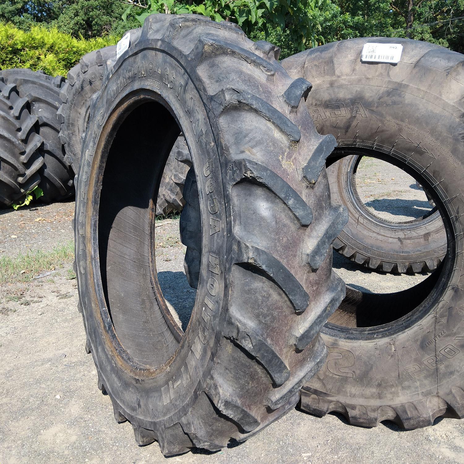  Cauciucuri 12.4R32 (320/85R32) Semperit