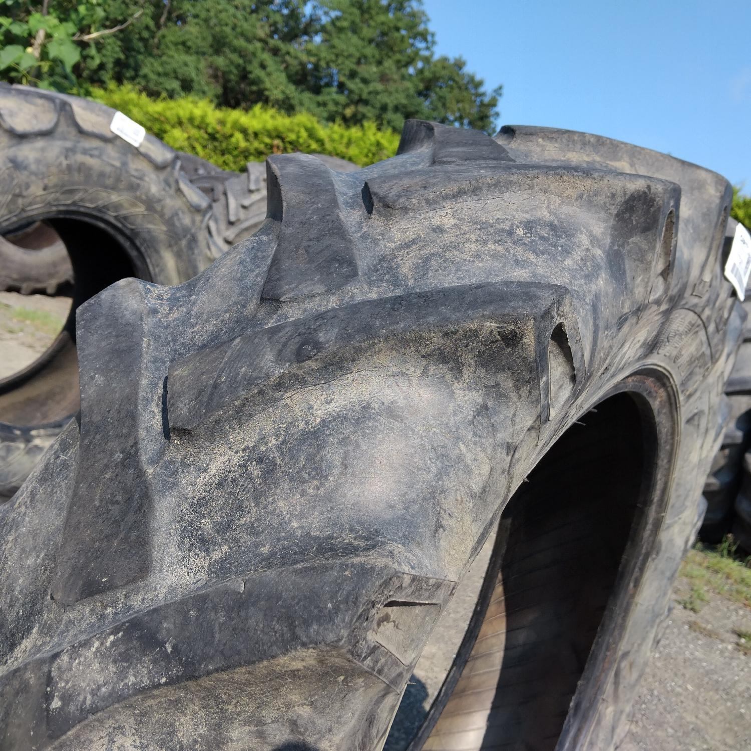  Cauciucuri 11.2-28 (280/85R28) Vredestein