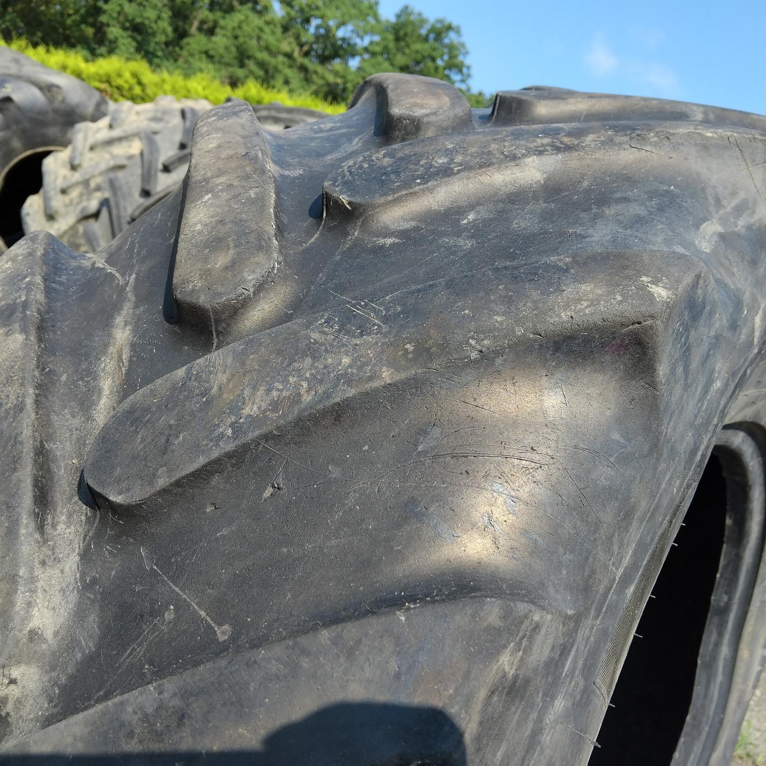  Cauciucuri 380/70R24  Michelin