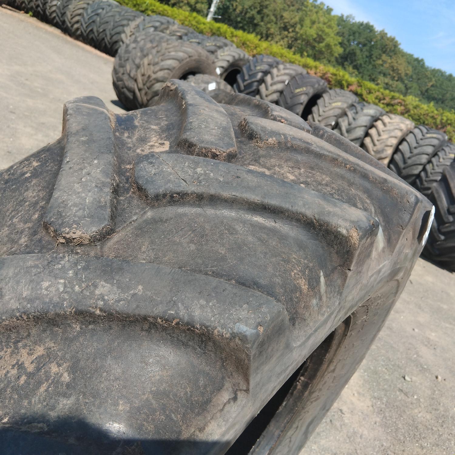  Cauciucuri 460/70-24 (17.5R24) Mitas