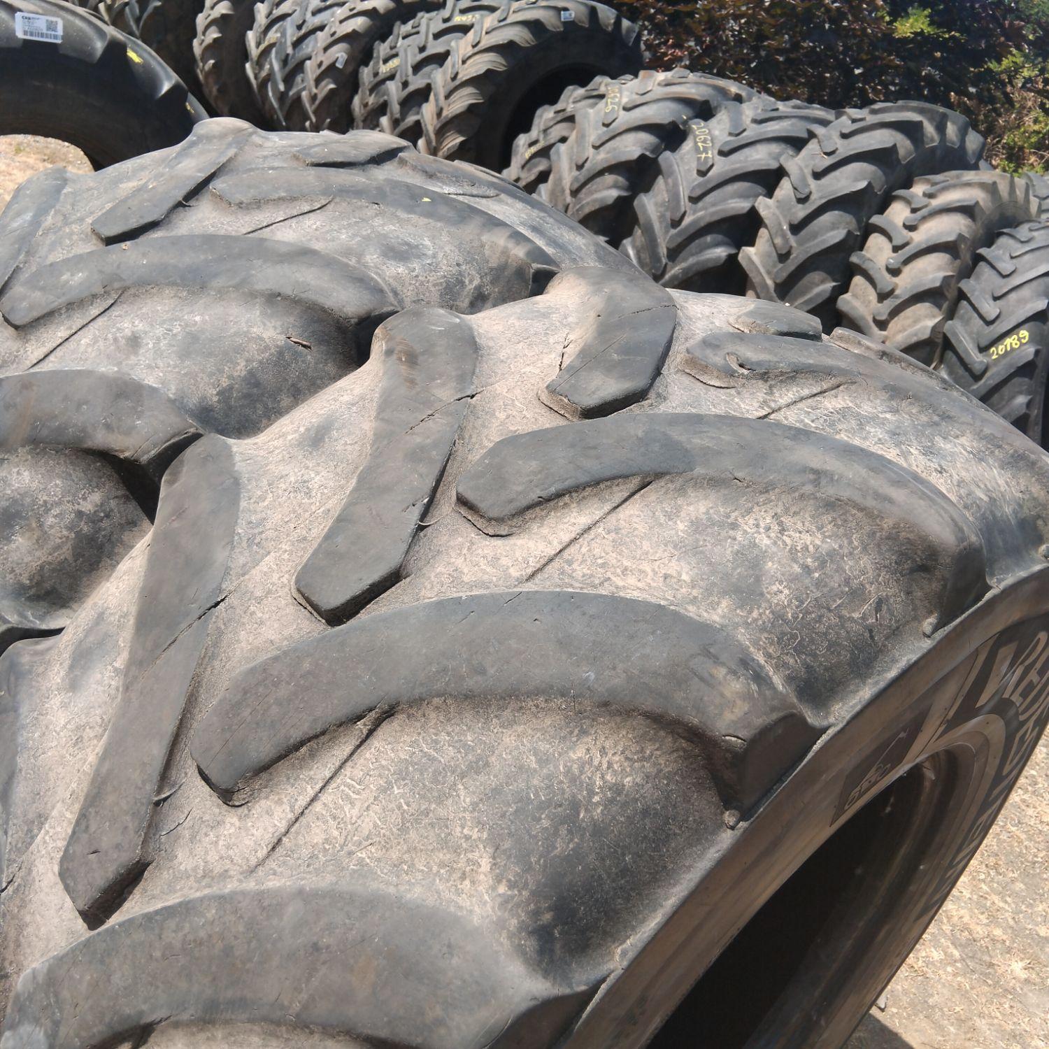  Cauciucuri 500/70R24  Vredestein