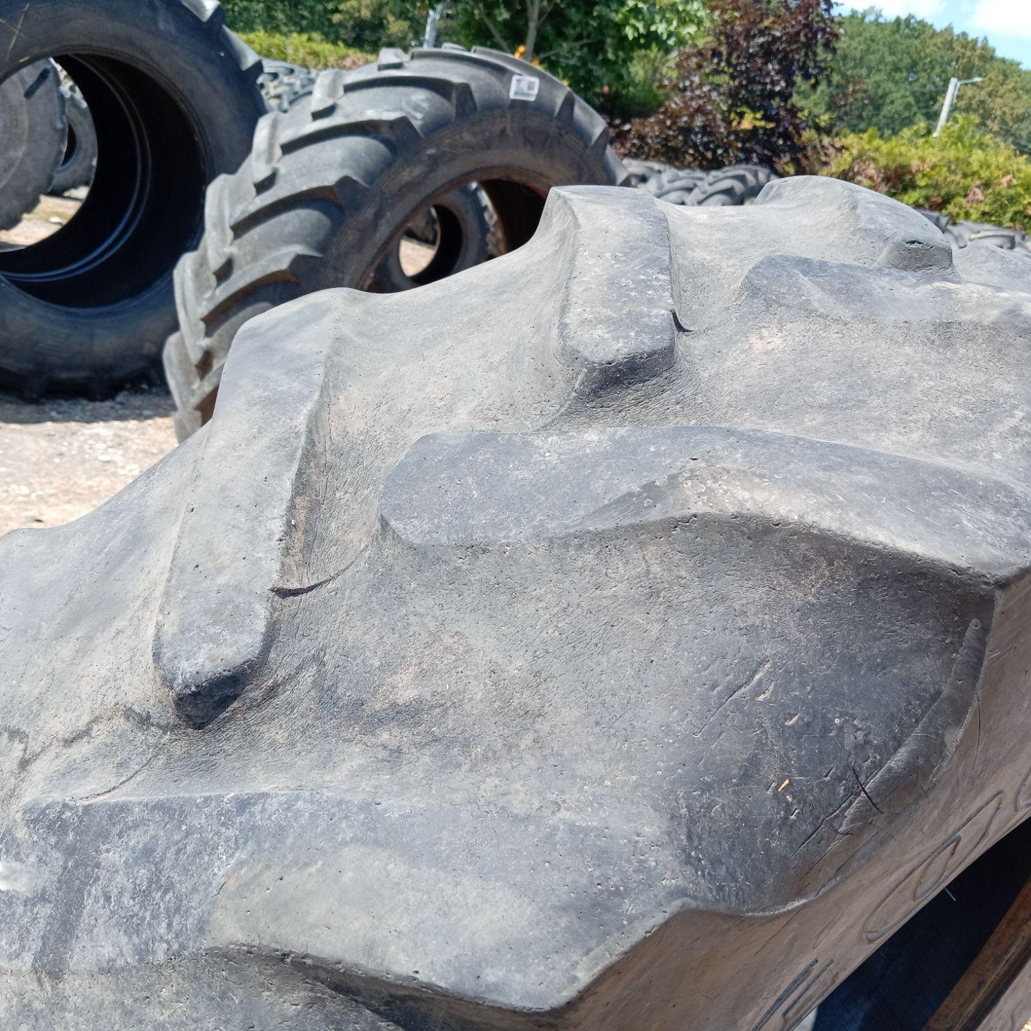  Cauciucuri 16.9R28 (420/85R28) Goodyear