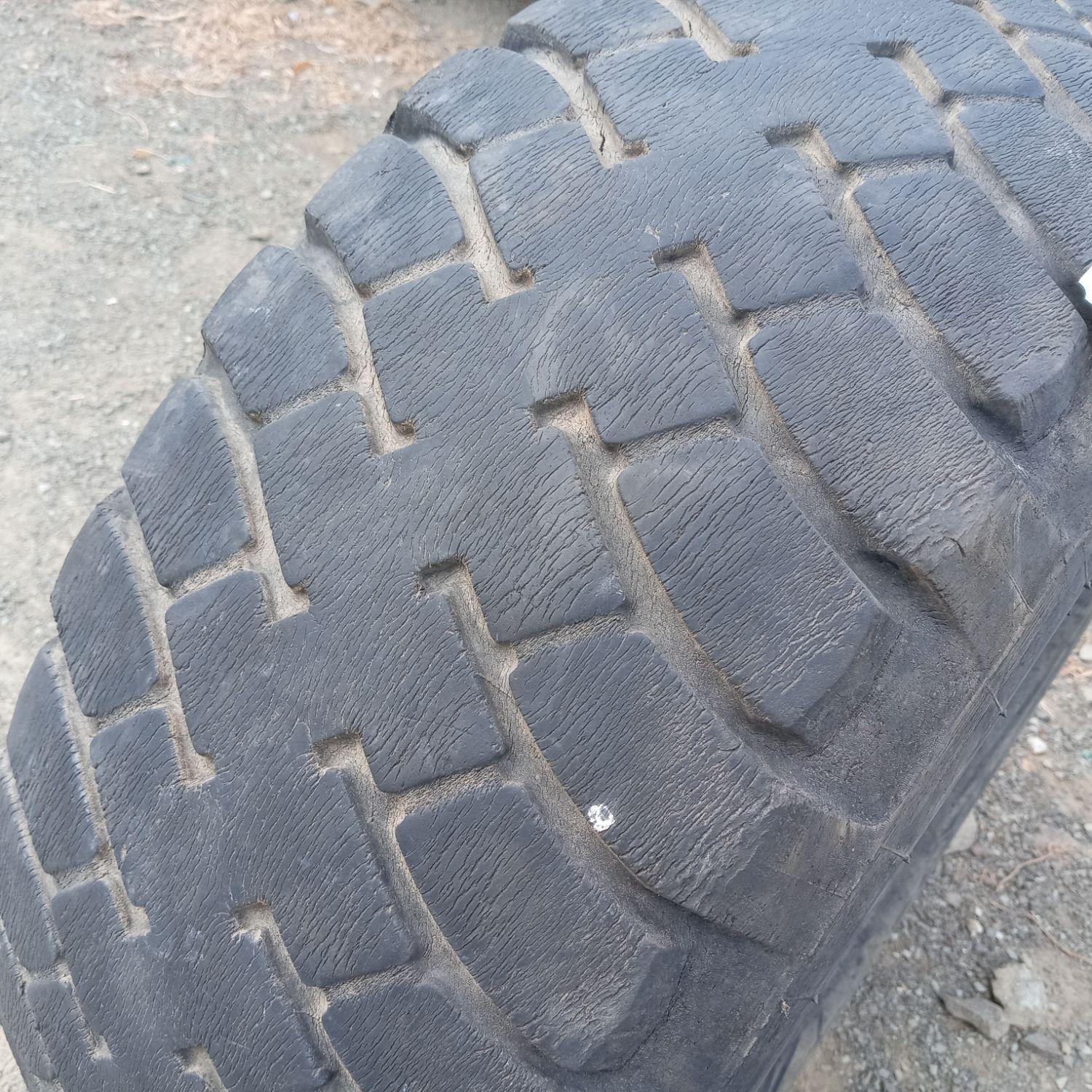  Cauciucuri 13.0/65-18 (325/65R18) Dunlop