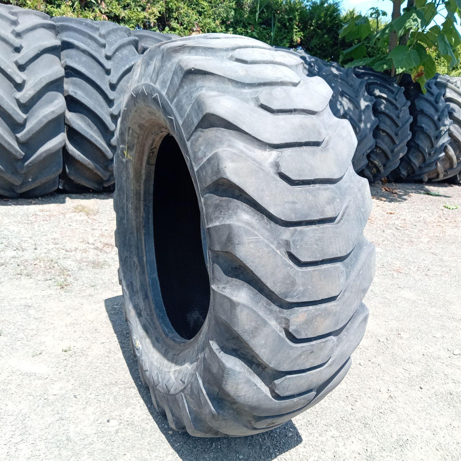 Cauciucuri 15.5-25  Goodyear