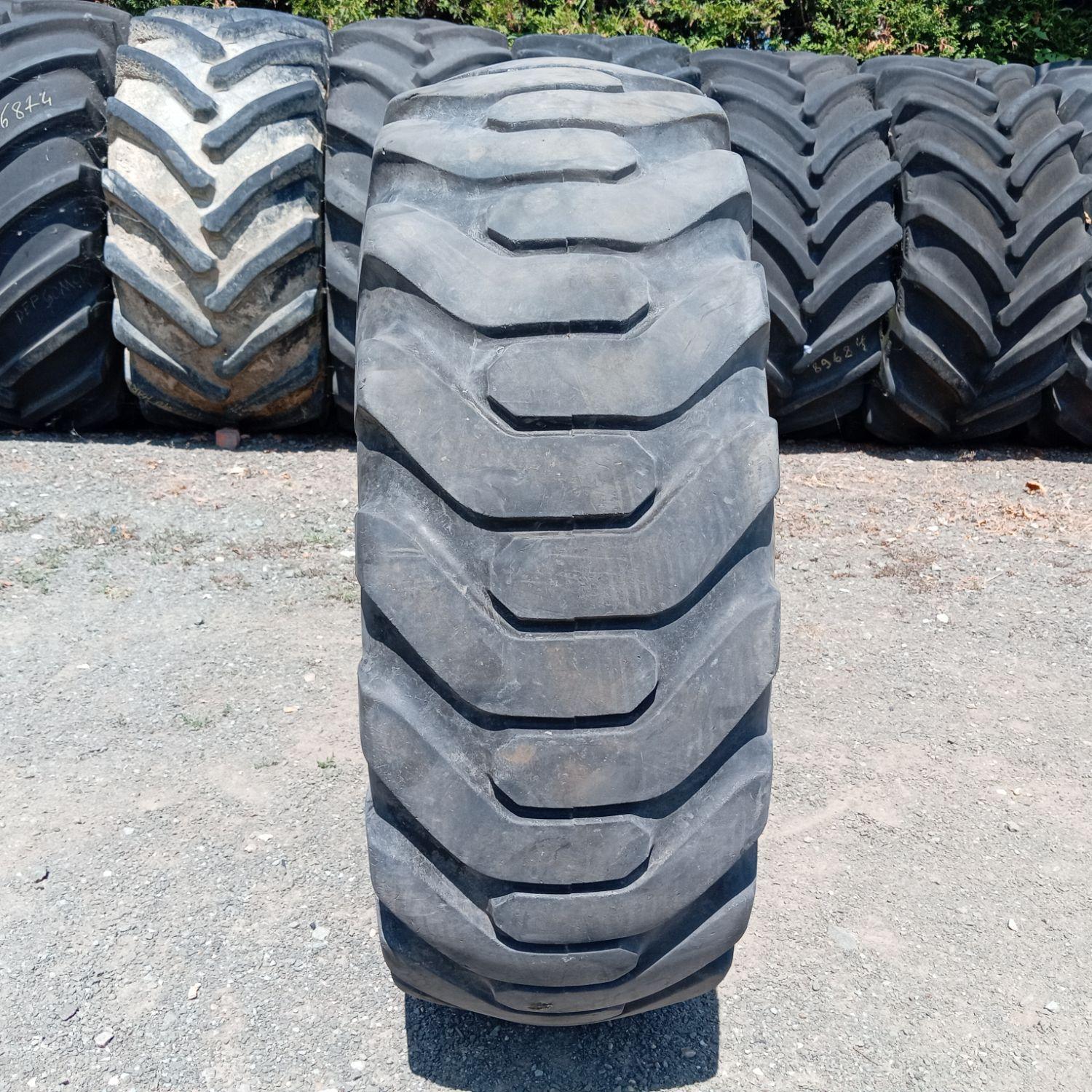  Cauciucuri 15.5-25  Goodyear
