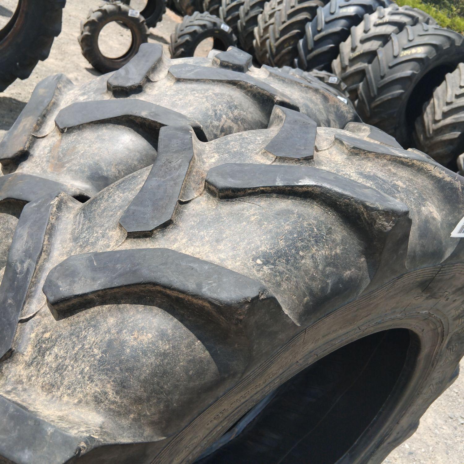  Cauciucuri 12.4R24 (320/85R24) Barum