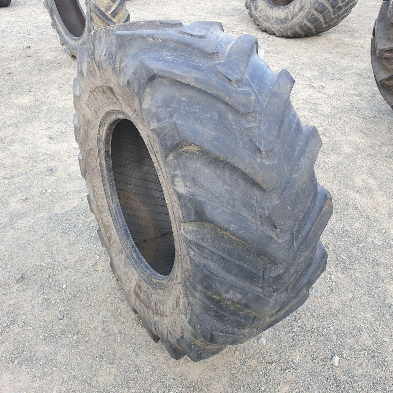 Cauciucuri 380/75R20  Michelin