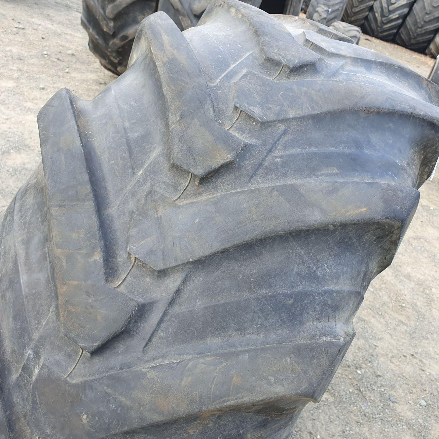  Cauciucuri 380/75R20  Michelin