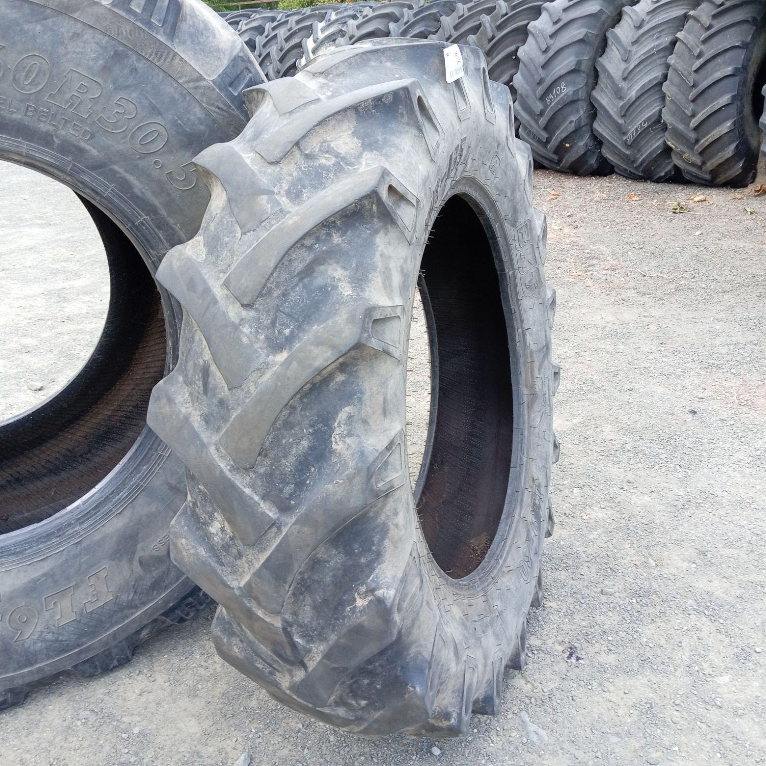  Cauciucuri 14.9-30 (380/85R30) Bkt