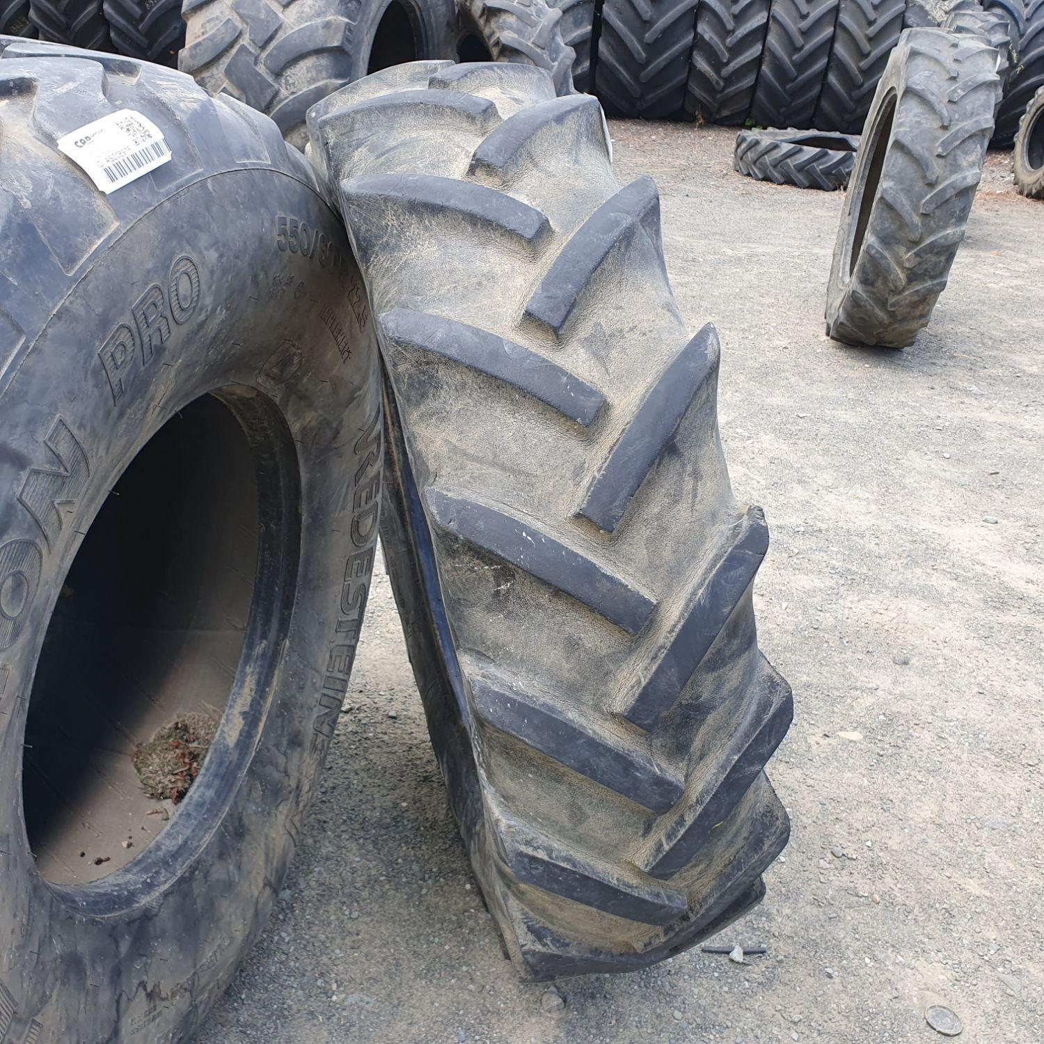  Cauciucuri 12.4-28 (320/85R28) Michelin