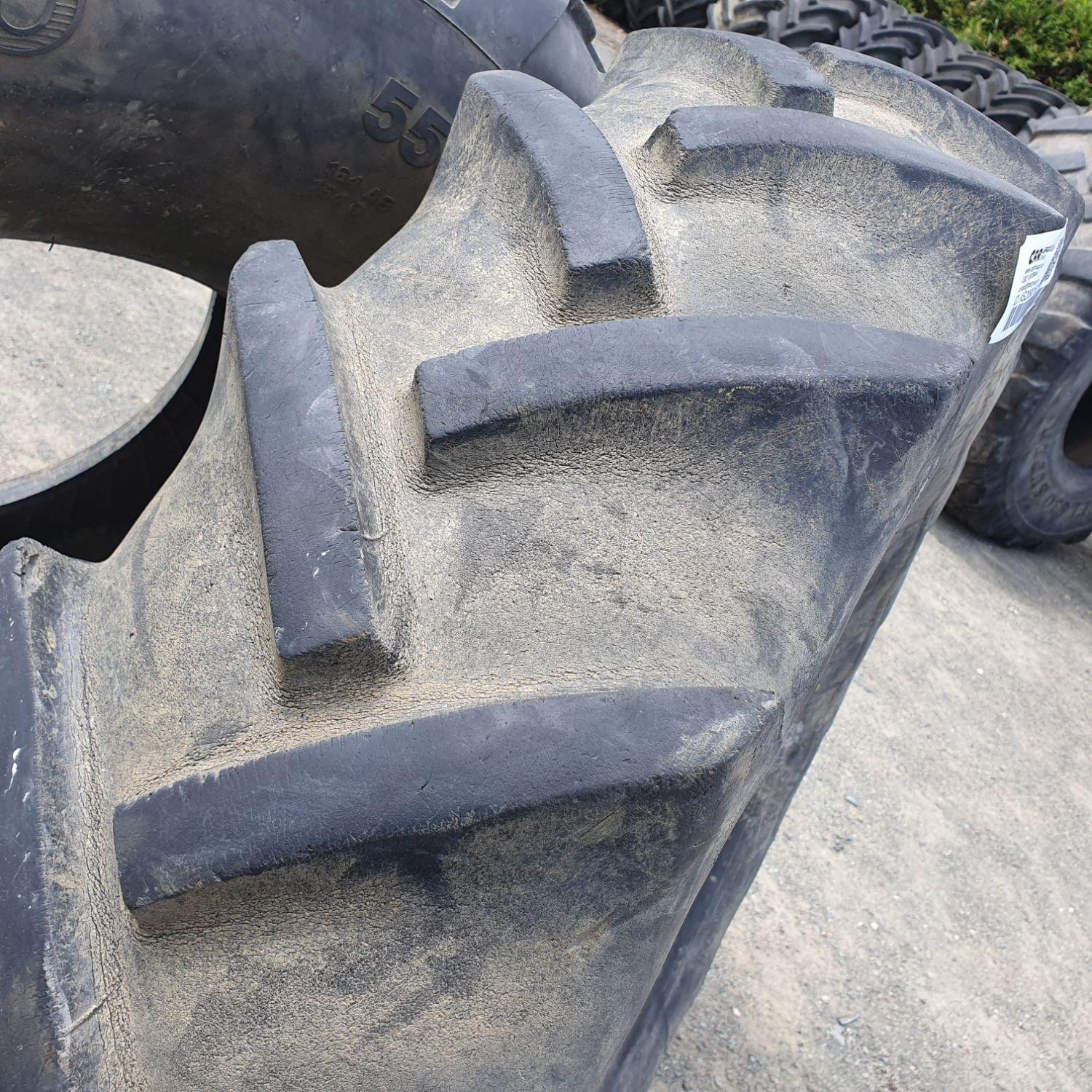  Cauciucuri 12.4-28 (320/85R28) Michelin