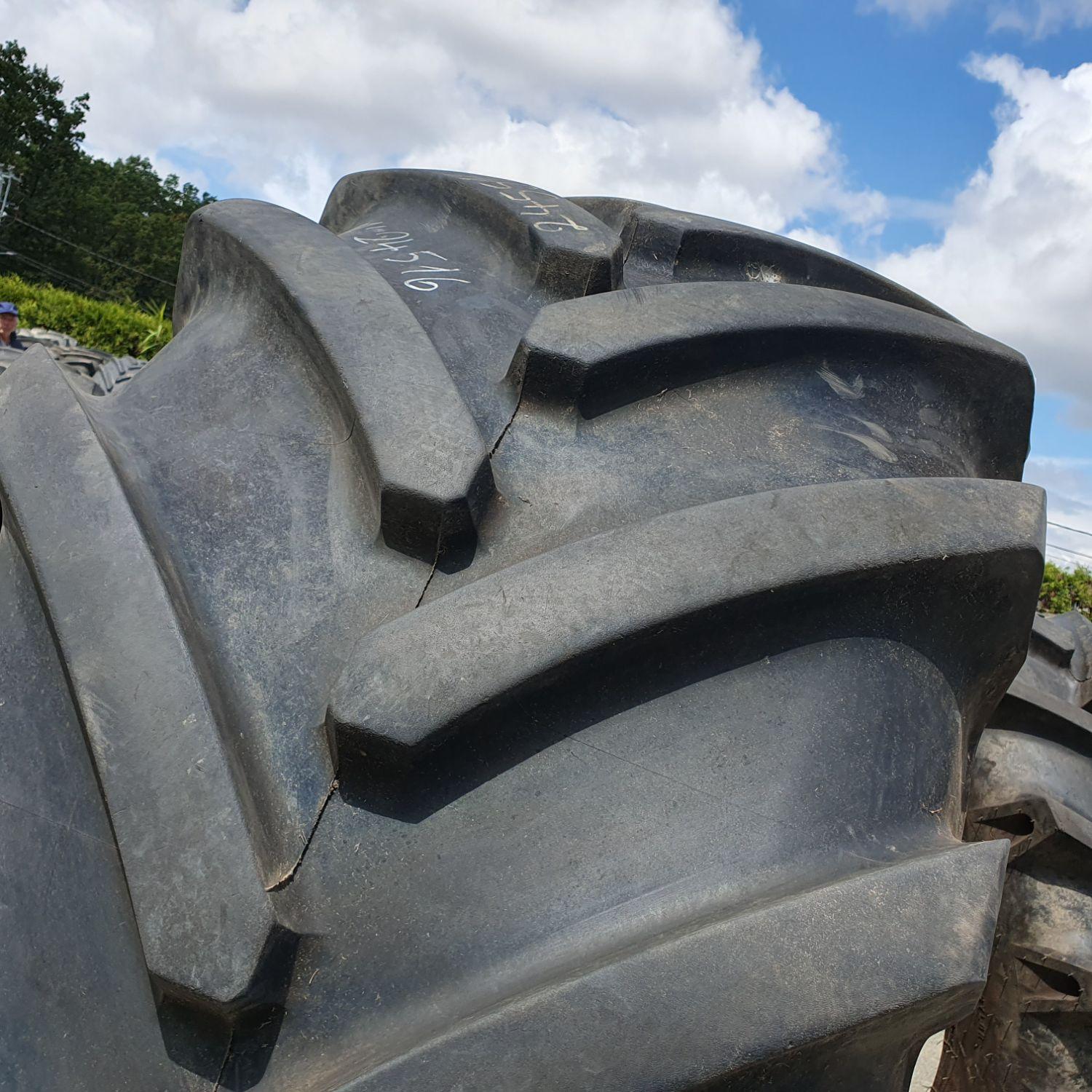  Cauciucuri 750/65R26 (28LR26) Michelin