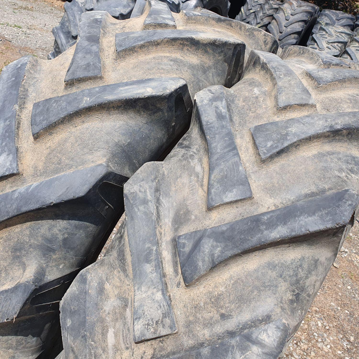  Cauciucuri 12.4-28 (320/85R28) Semperit