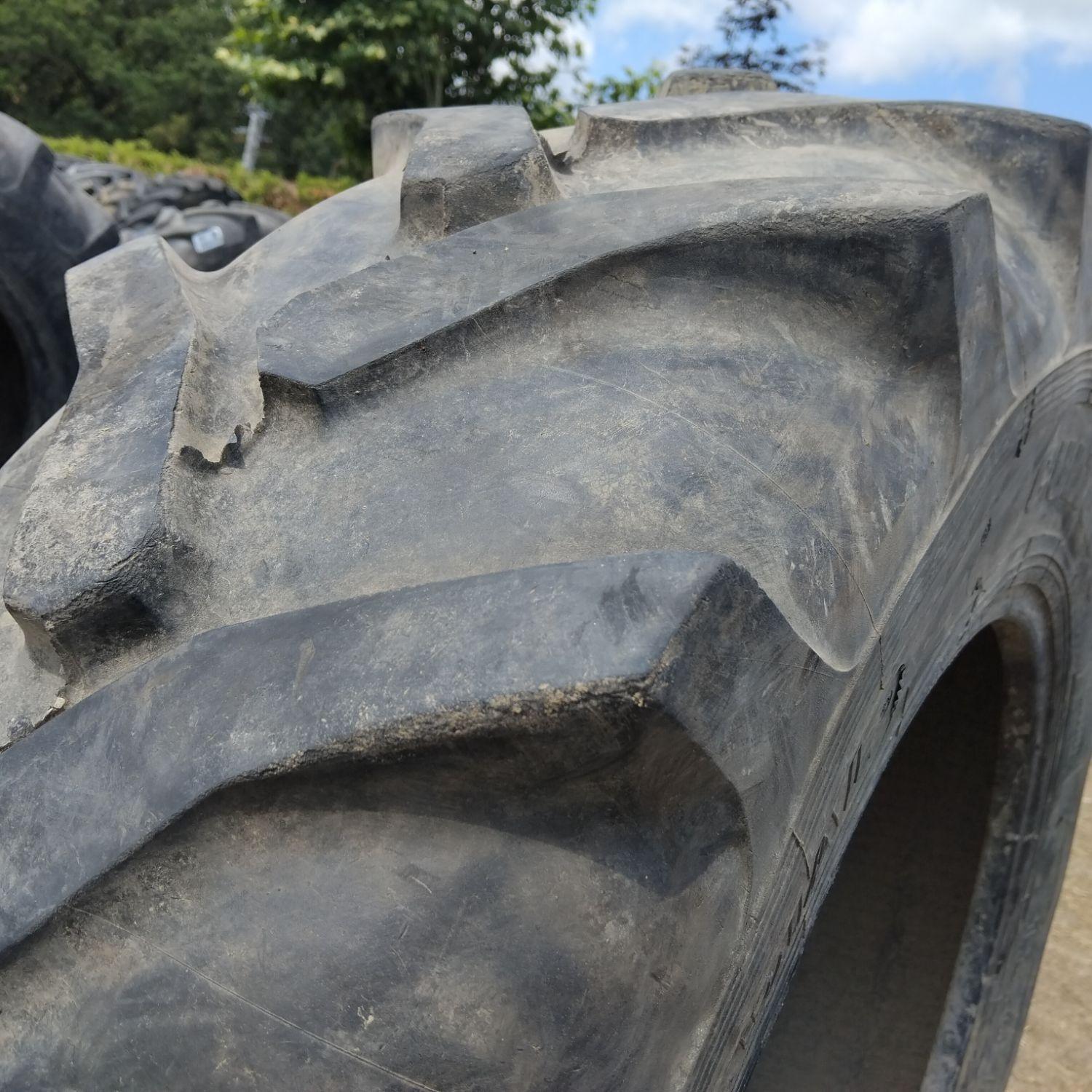  Cauciucuri 13.6R24 (340/85R24) Semperit