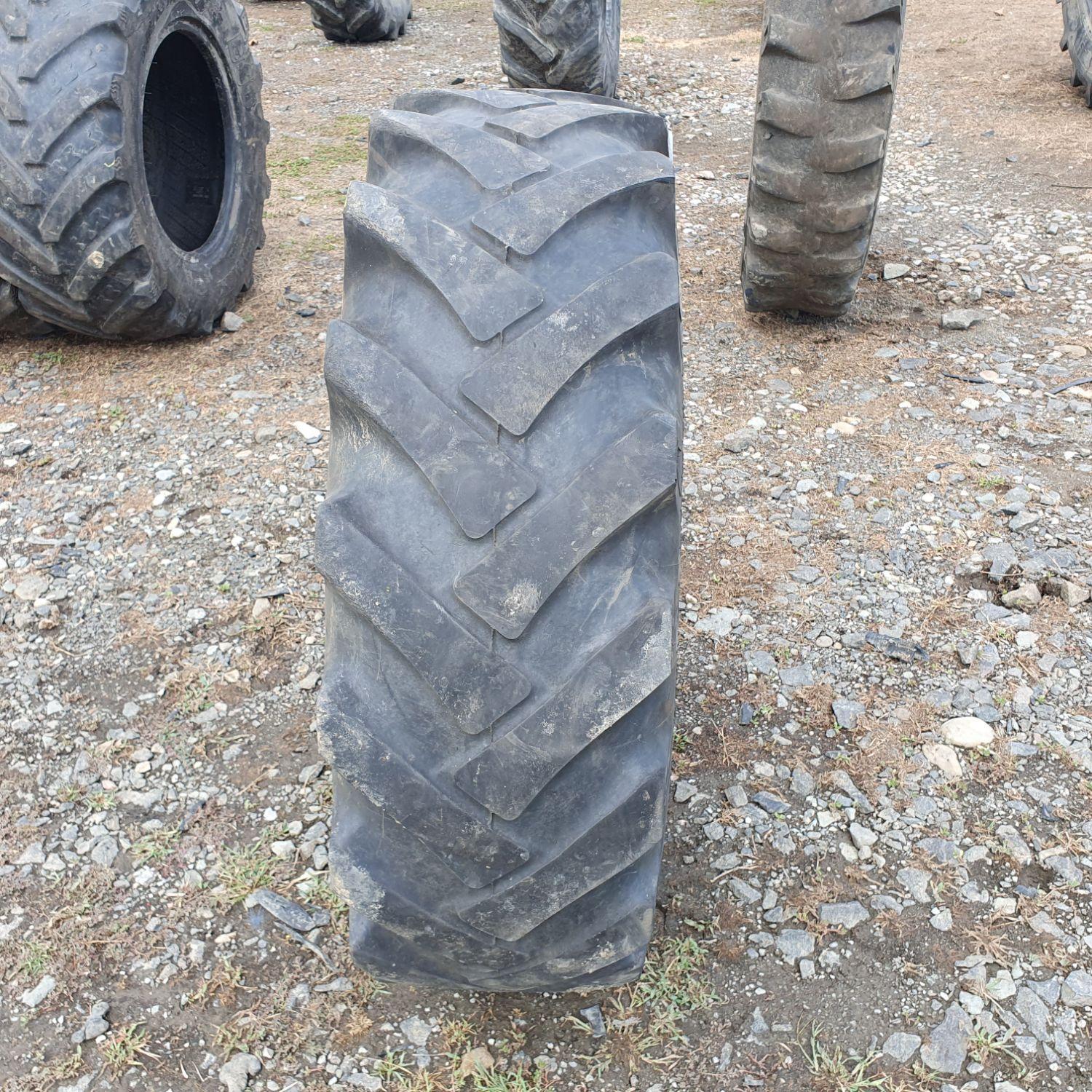  Cauciucuri 275/80-18 (10.5R18) Mitas