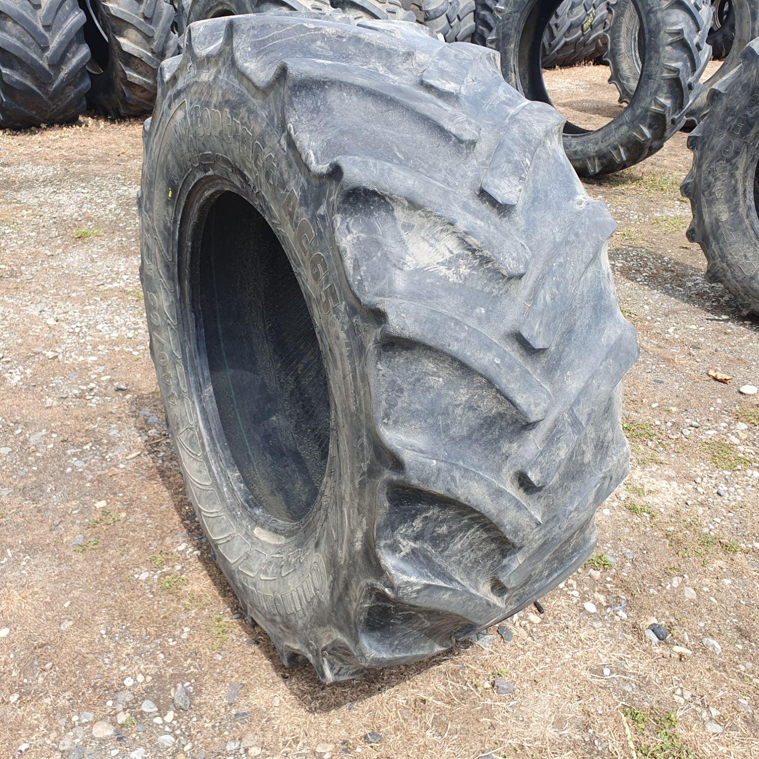  Cauciucuri 440/65R24  Continental