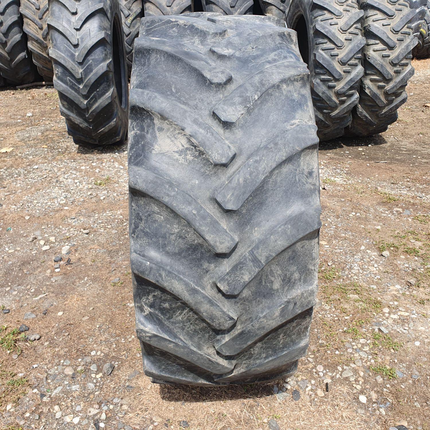  Cauciucuri 440/65R24  Continental