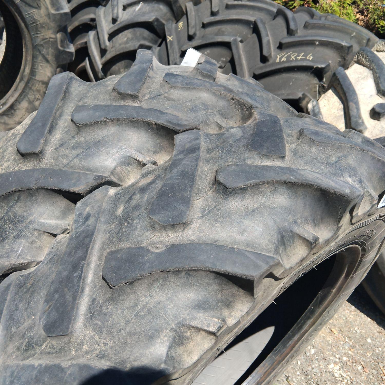  Cauciucuri 9.5R24 (250/85R24) Stomil